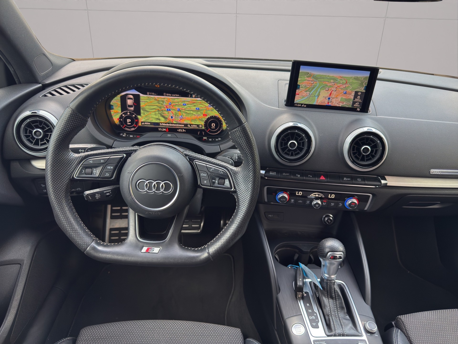 AUDI A3 Limousine 35 TFSI Sport S-tronic-image-12