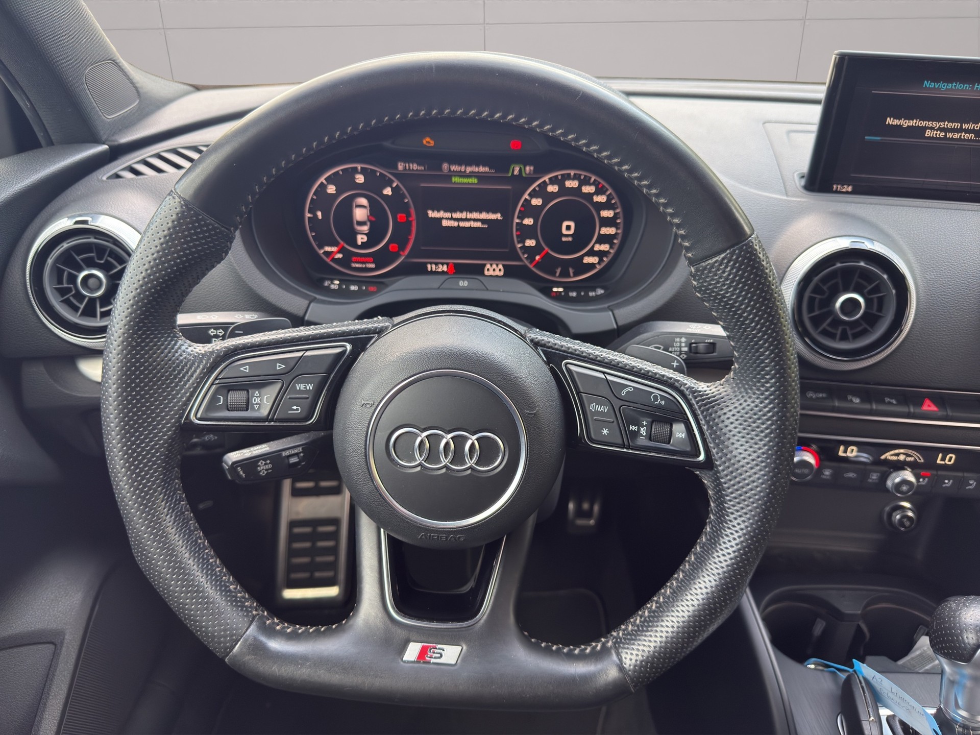 AUDI A3 Limousine 35 TFSI Sport S-tronic-image-13