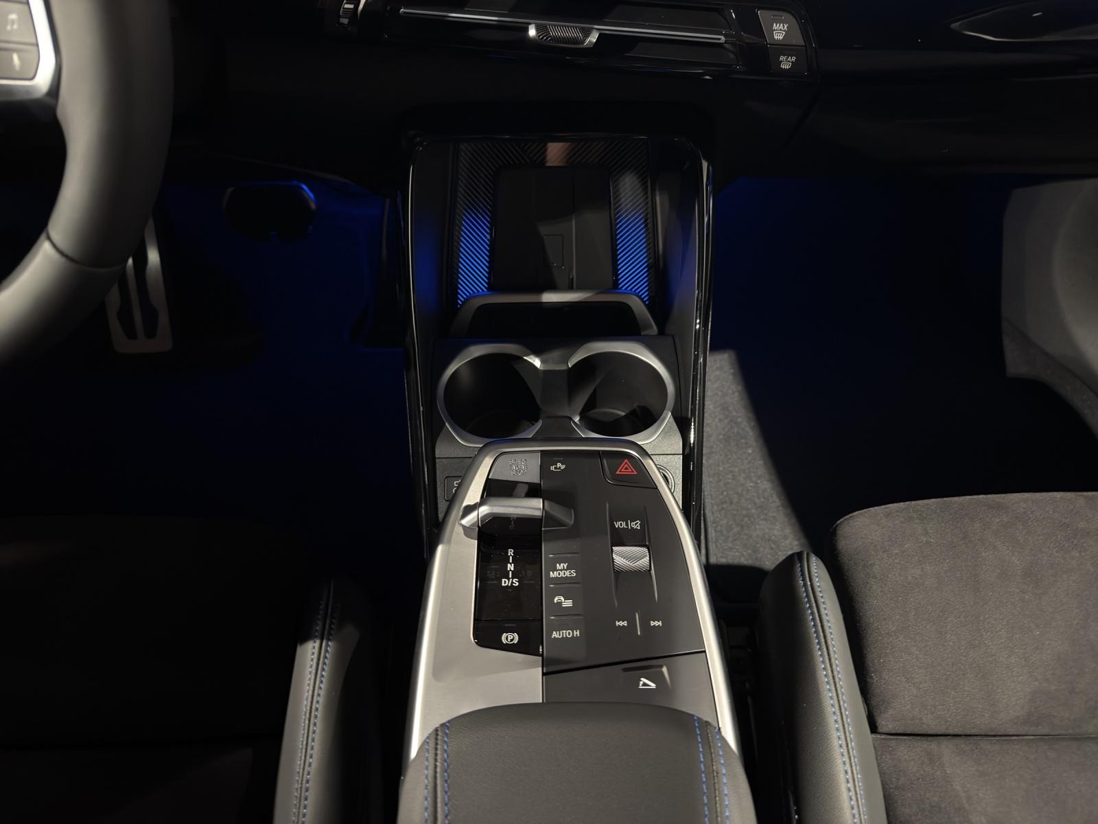 BMW X1 U11 M35i-image-12