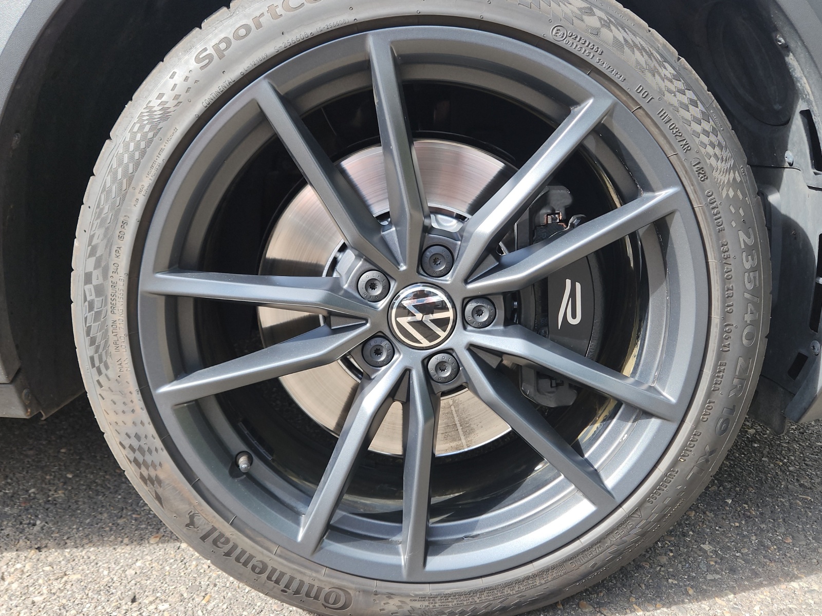 VW T-Roc 2.0 TSI R DSG 4Motion-image-18