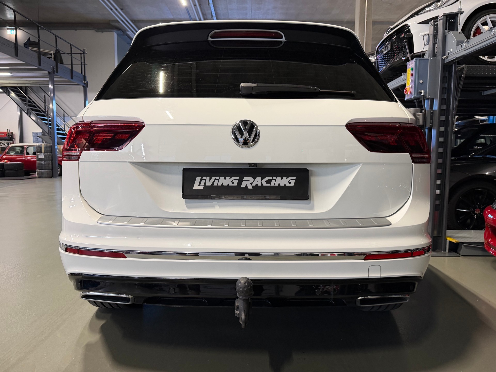 VW Tiguan 2.0TSI Highline 4Motion DSG-image-3