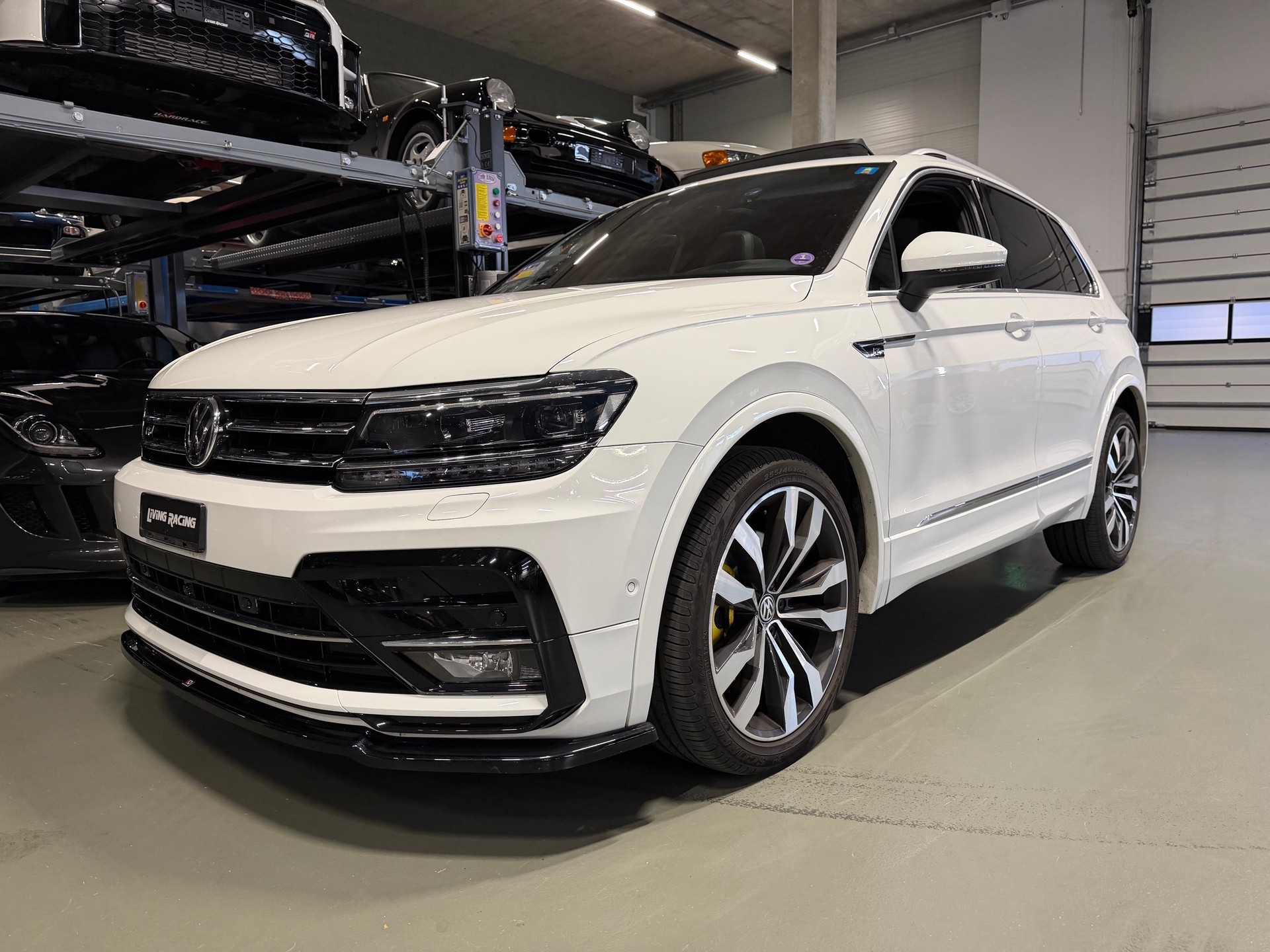 VW Tiguan 2.0TSI Highline 4Motion DSG-image-1
