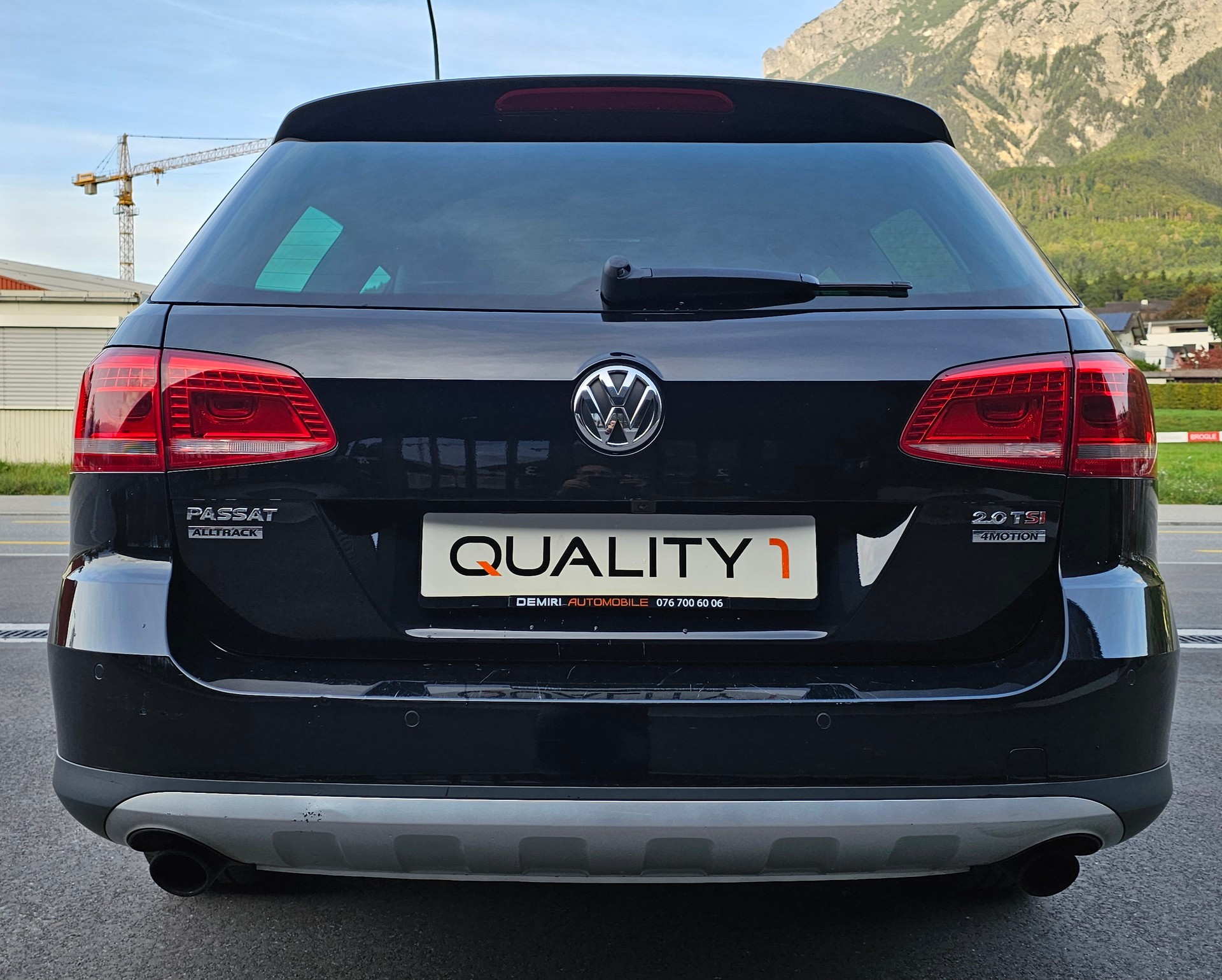 VW Passat Alltrack 2.0 TSI 4Motion DSG-image-7