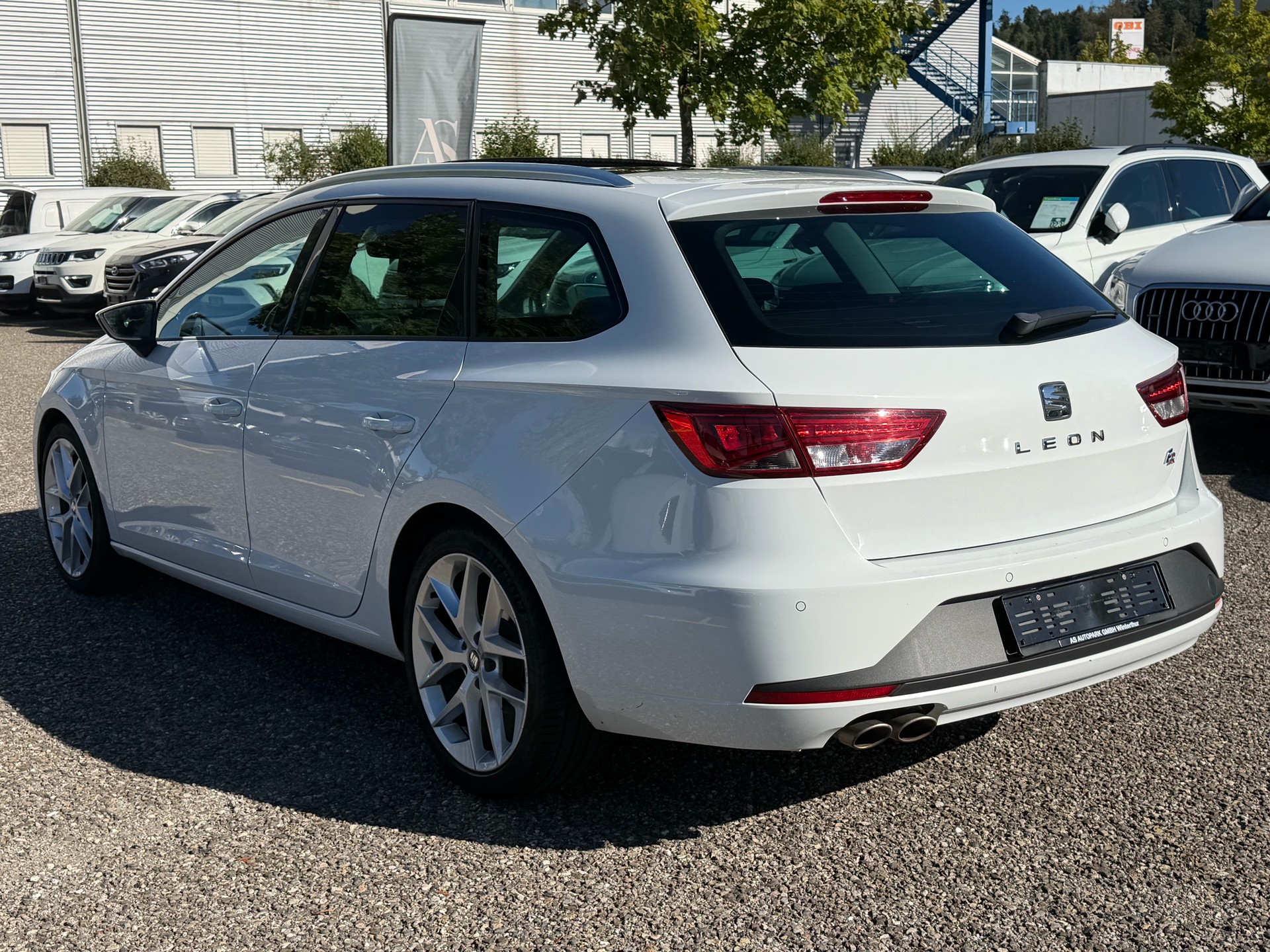 SEAT Leon ST 2.0 TDI FR-image-6