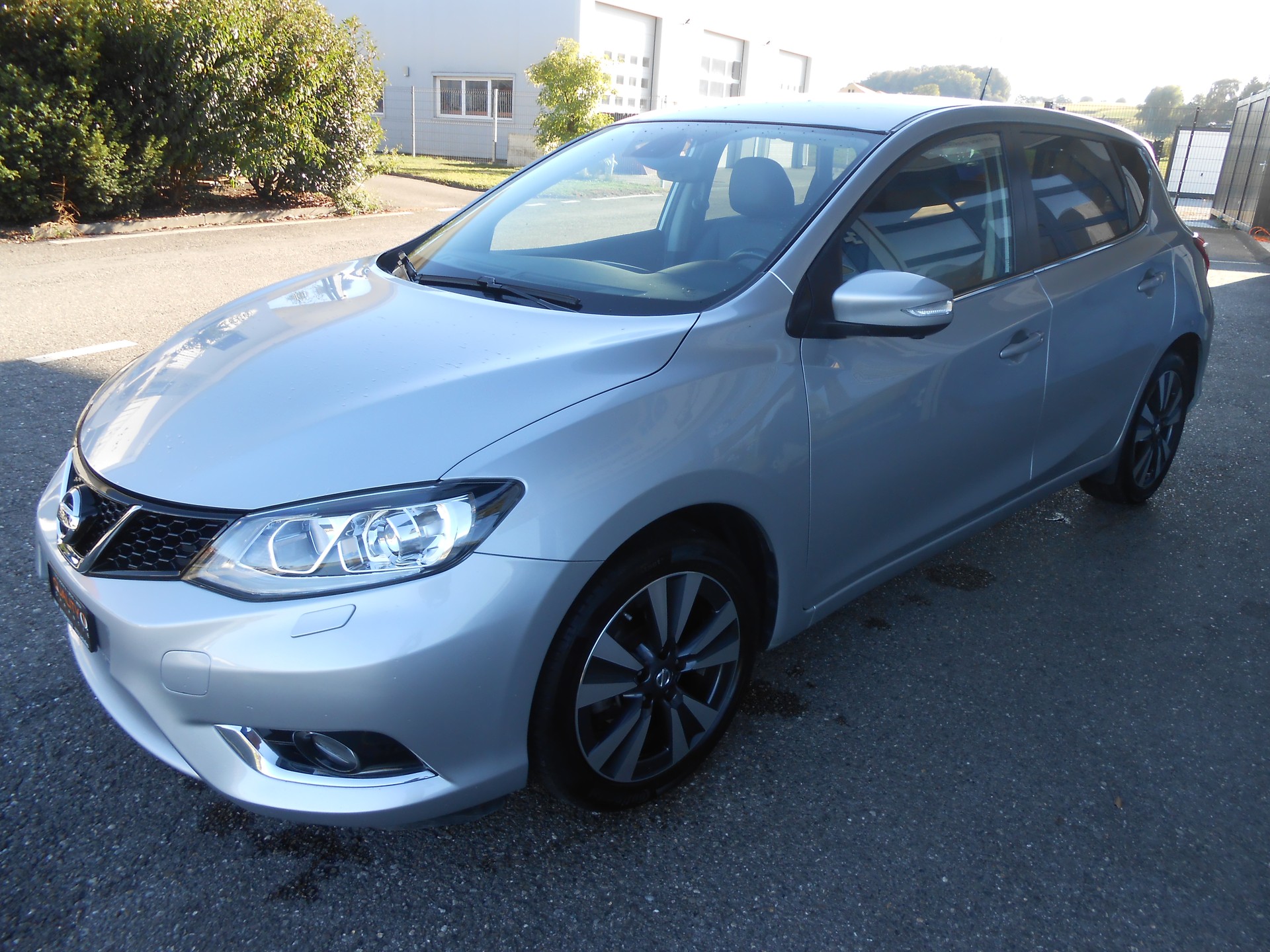 NISSAN Pulsar 1.2 DIG-T tekna Xtronic CVT-image-2
