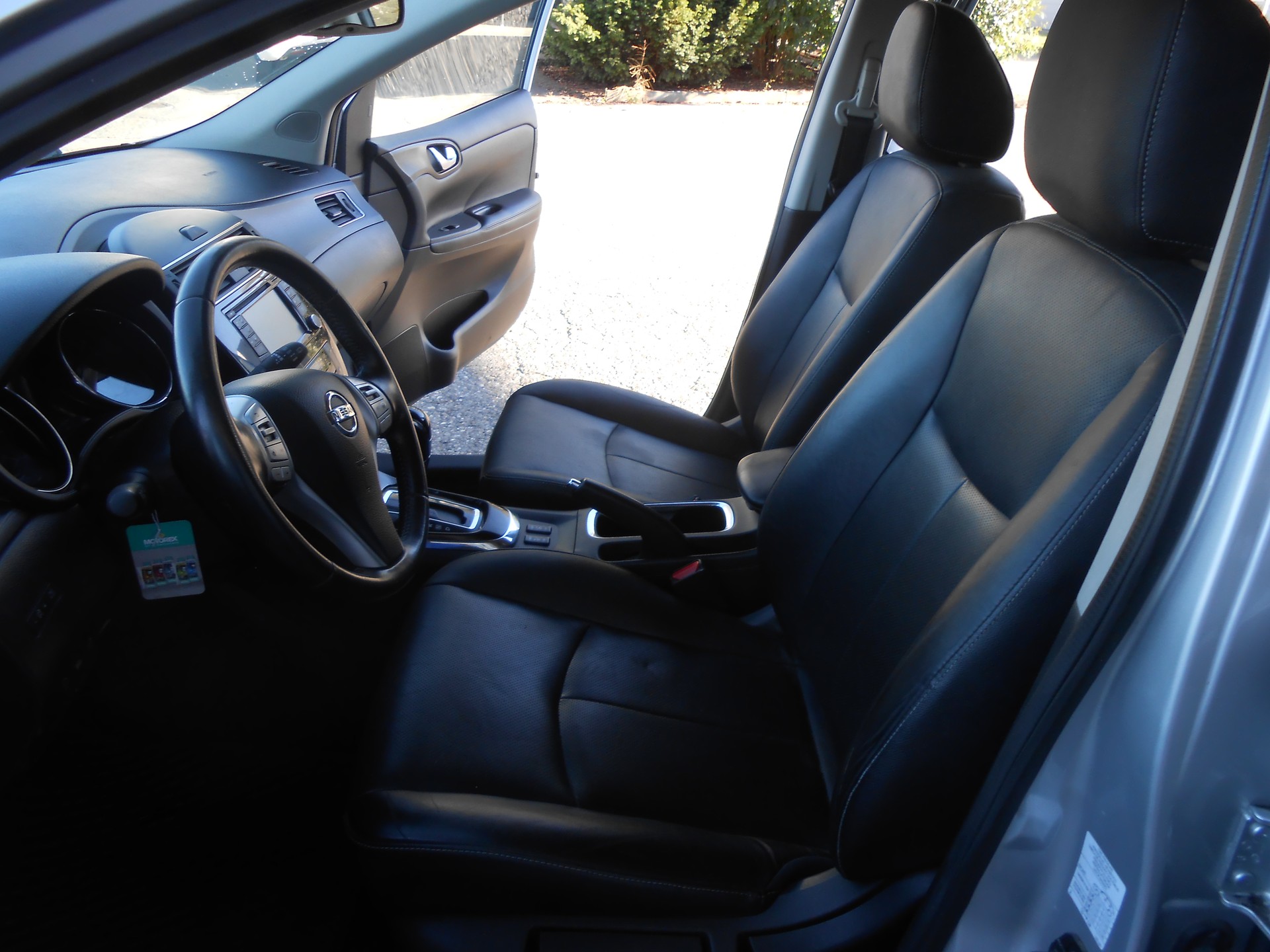 NISSAN Pulsar 1.2 DIG-T tekna Xtronic CVT-image-8