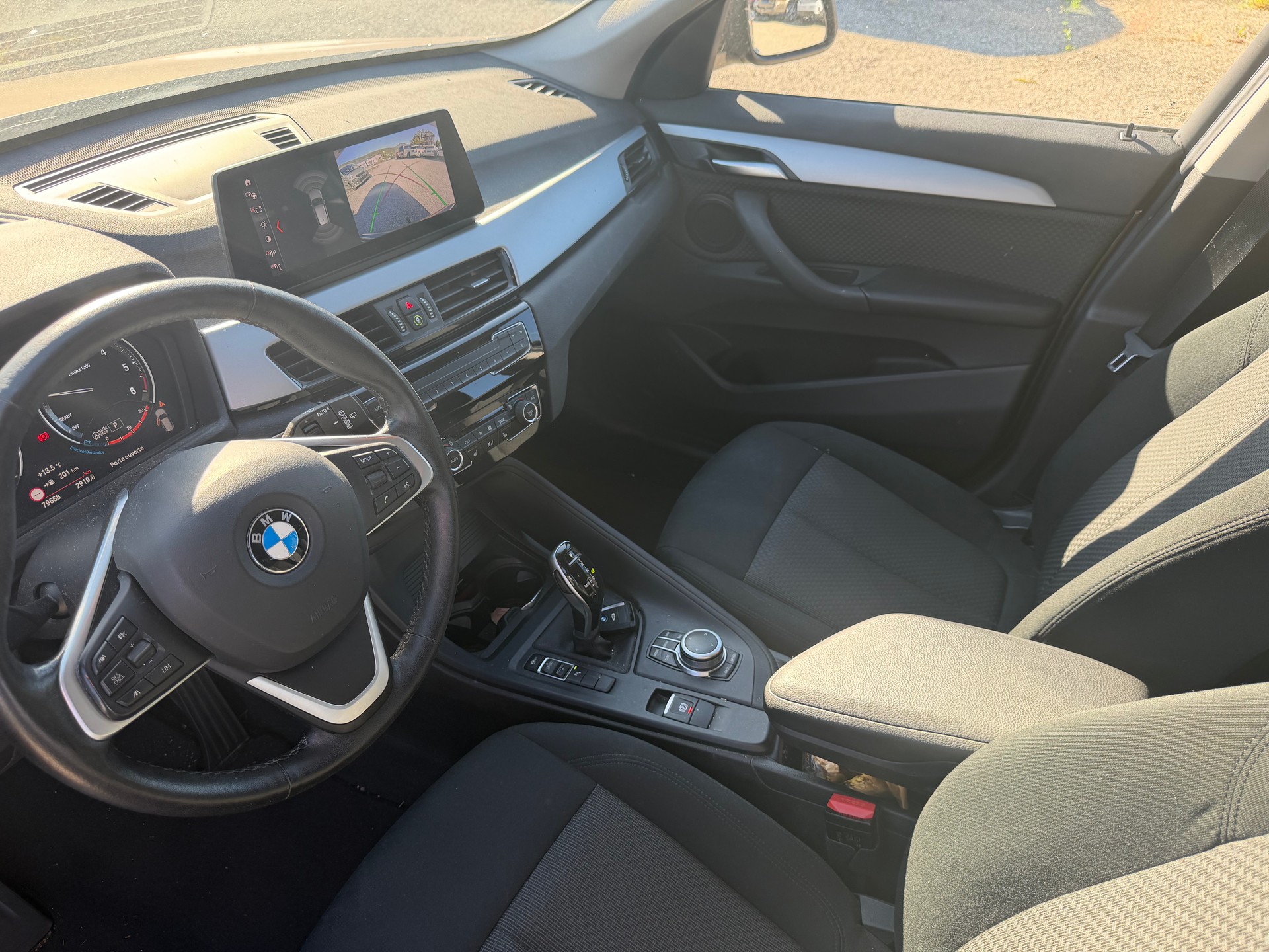 BMW X1 sDrive 18d Essential Edition Steptronic-image-7