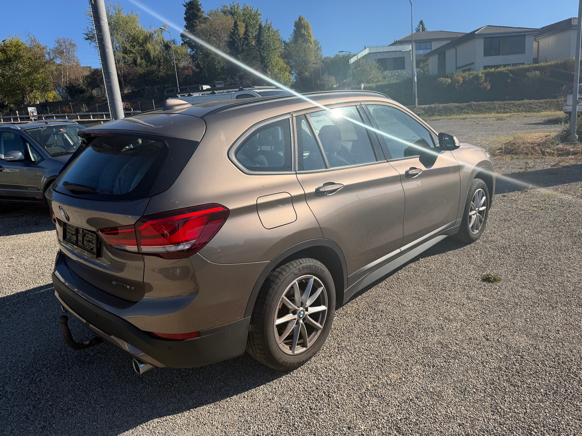 BMW X1 sDrive 18d Essential Edition Steptronic-image-3