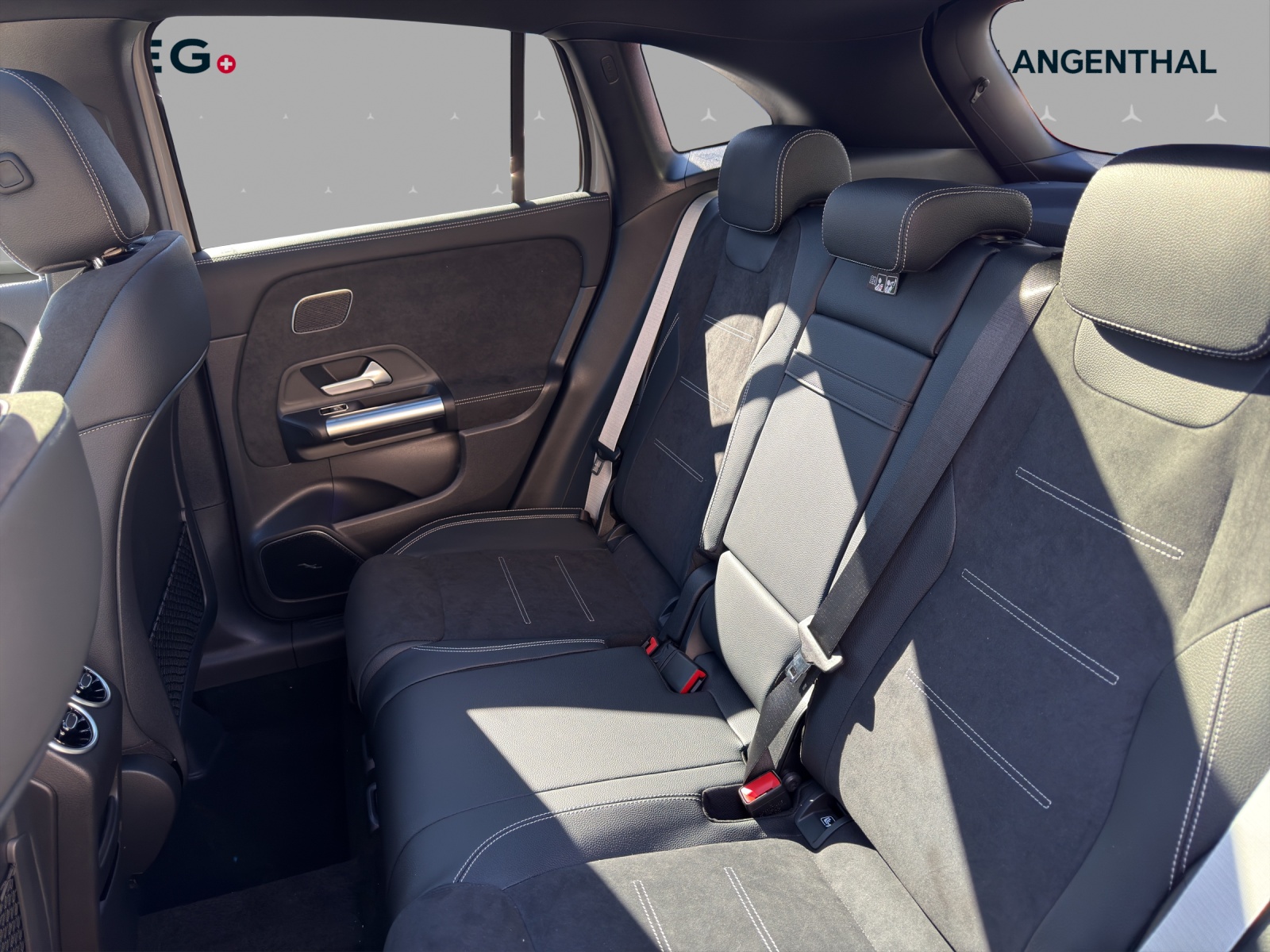 MERCEDES-BENZ GLA 250 4Matic 8G-DCT Swiss Star-image-13