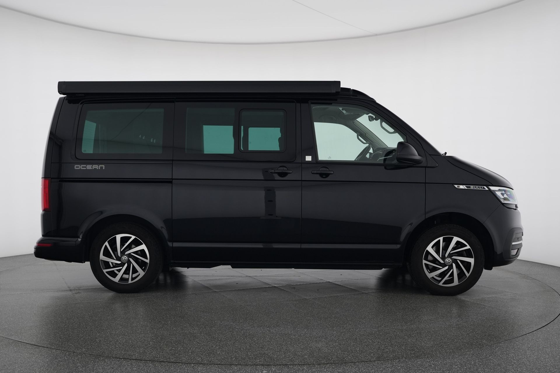 VW T6.1 California 2.0 TDI Ocean Liberty DSG-image-5
