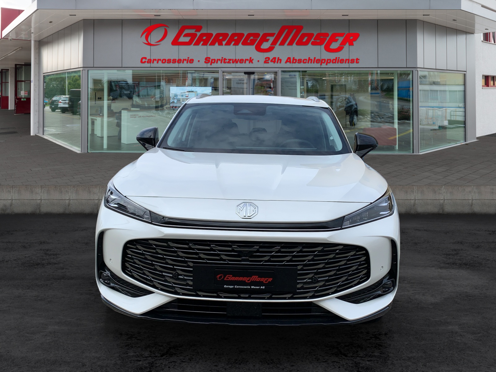 MG HS 1.5 Hybrid Luxury-image-1