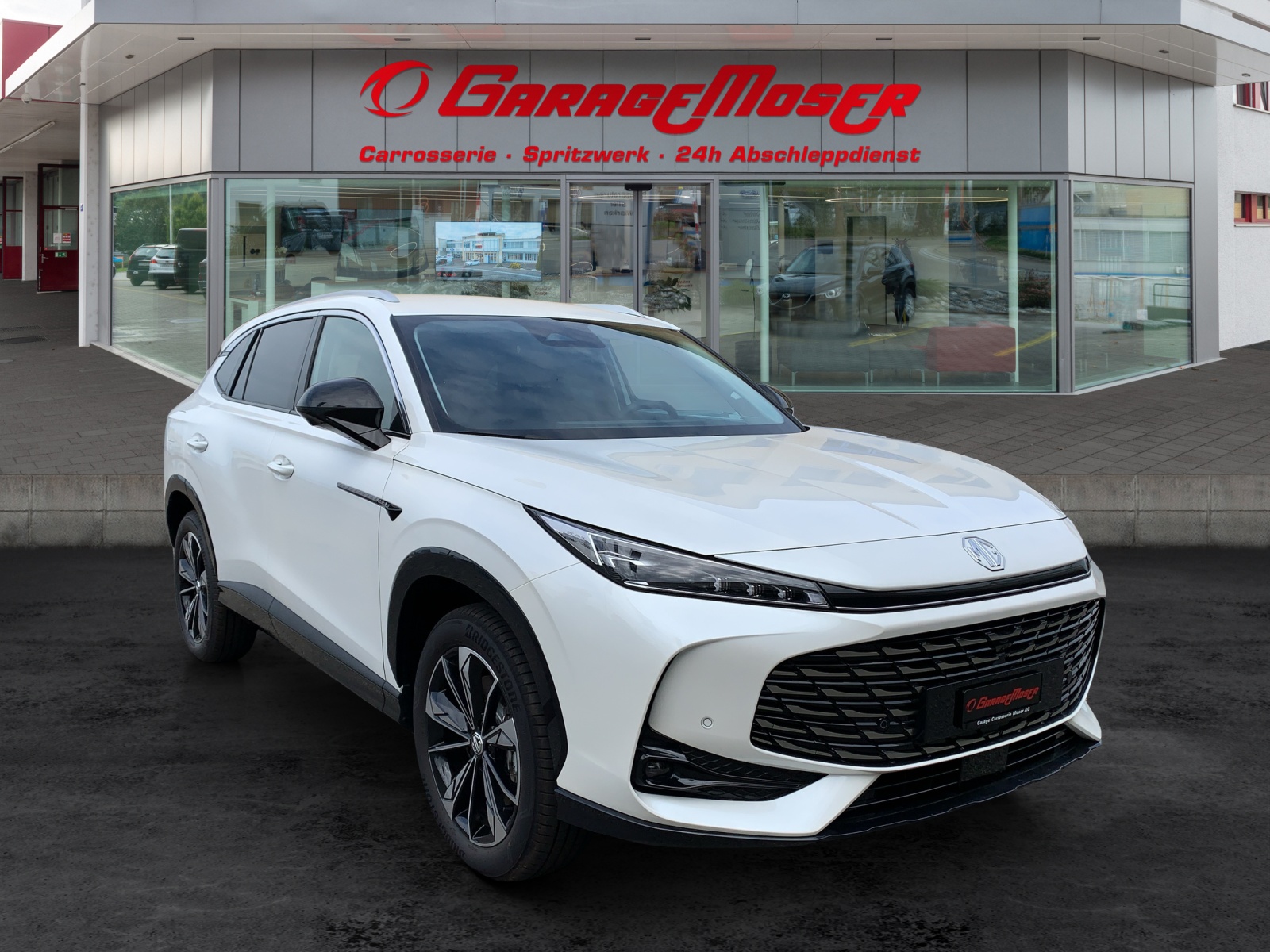 MG HS 1.5 Hybrid Luxury-image-2