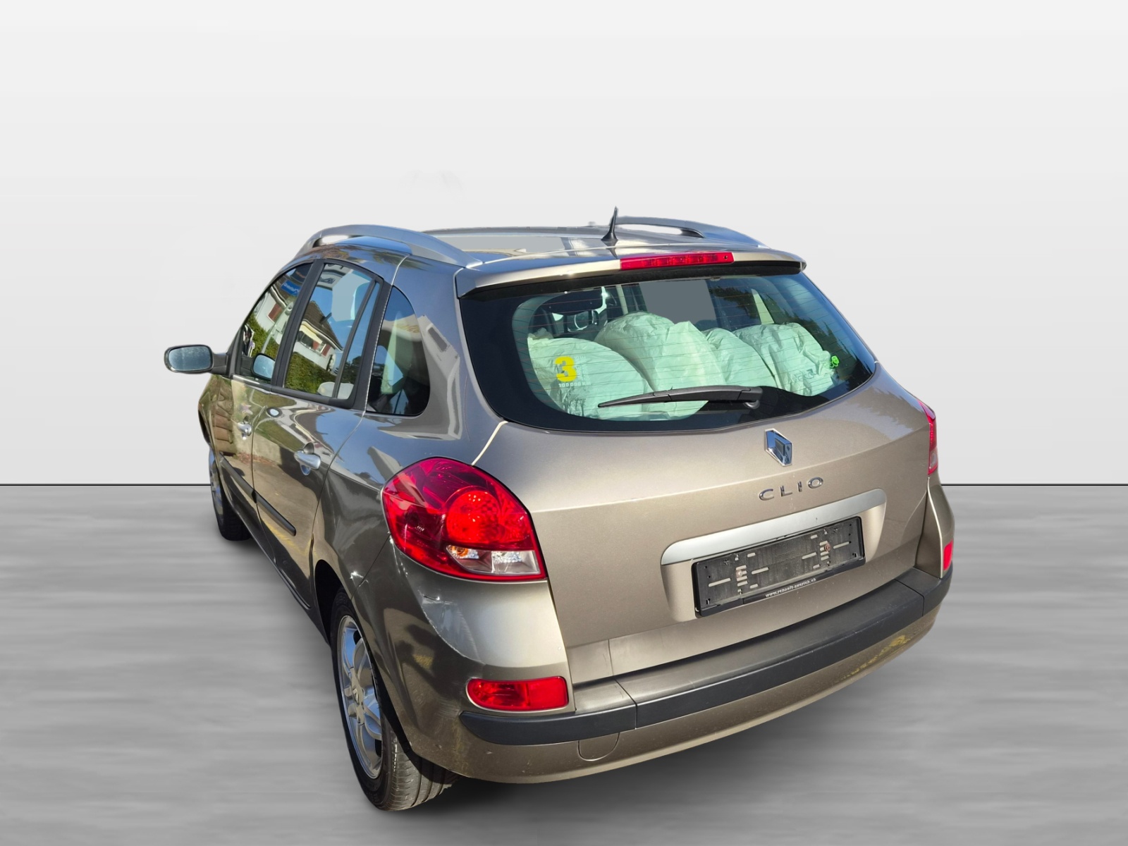 RENAULT Clio Grandtour 1.2 16V Turbo Dynamique-image-6