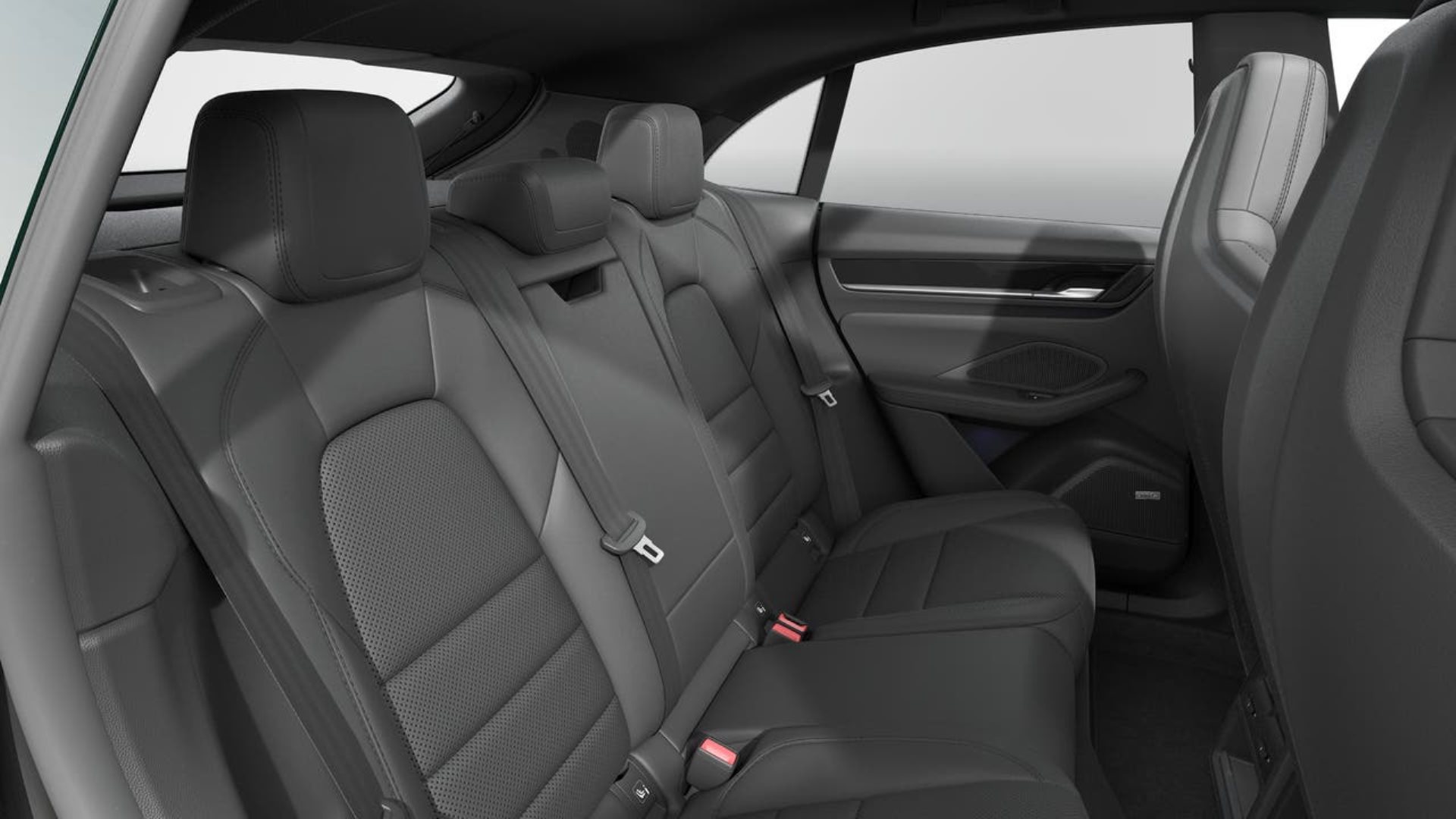 PORSCHE Macan 4S-image-12