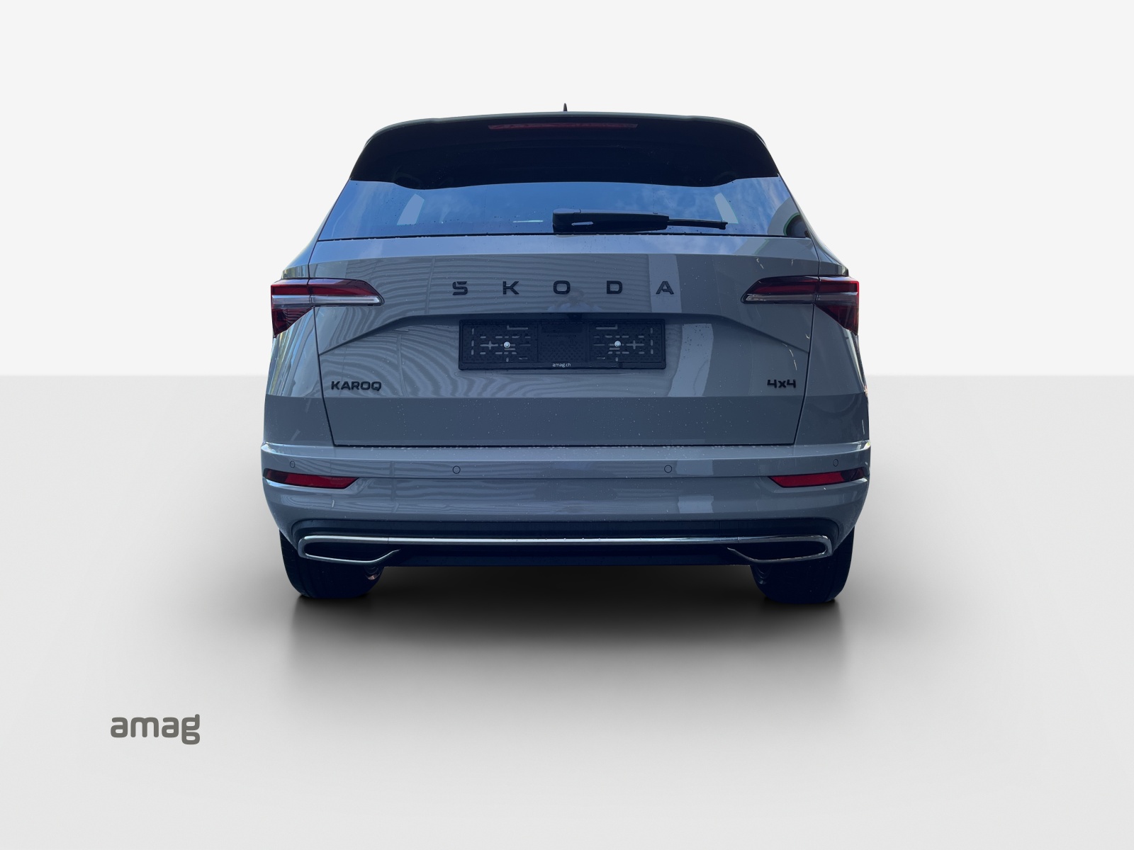 SKODA Karoq 2.0 TSI SportLine 4x4 DSG-image-2