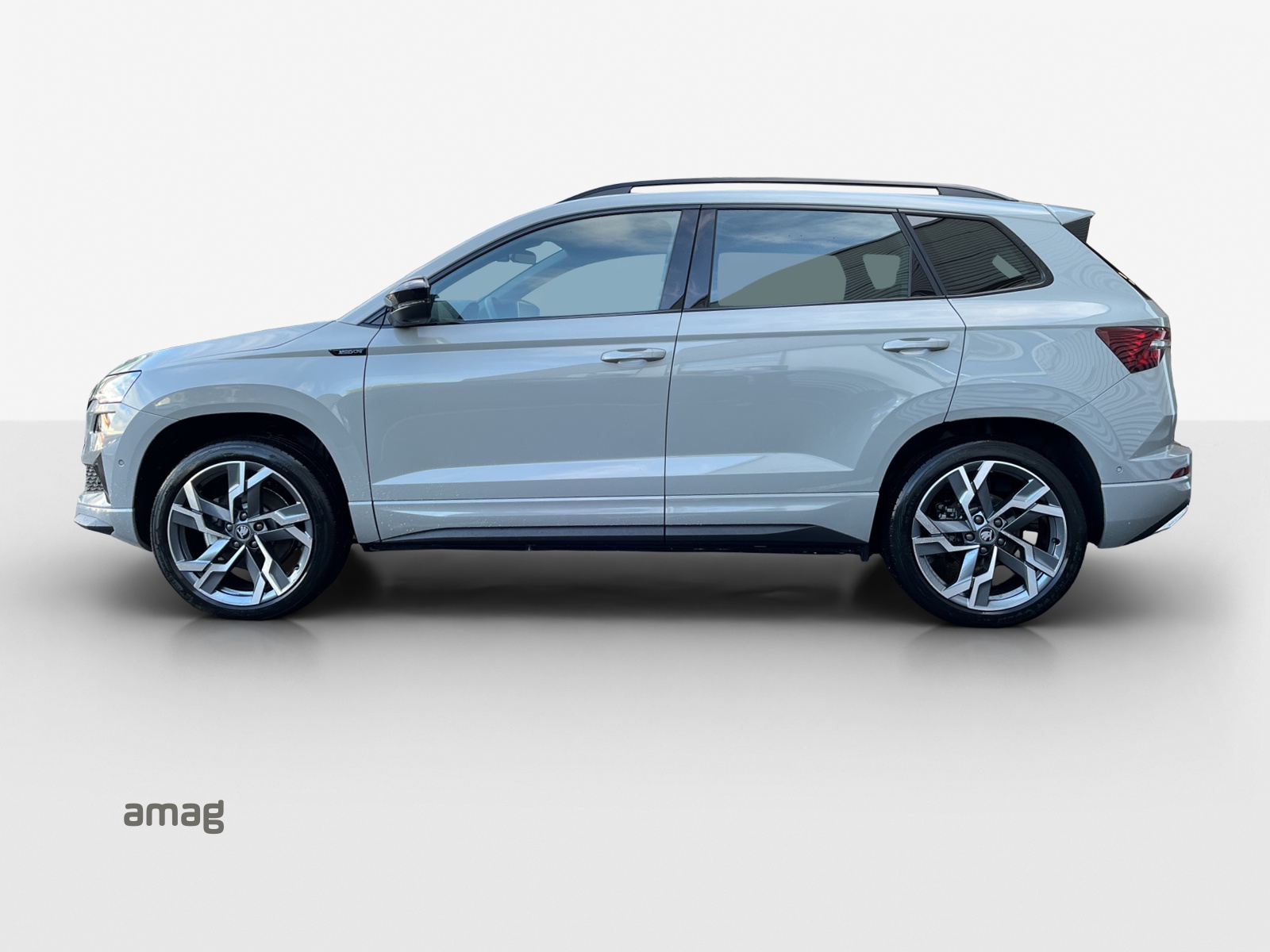SKODA Karoq 2.0 TSI SportLine 4x4 DSG-image-1