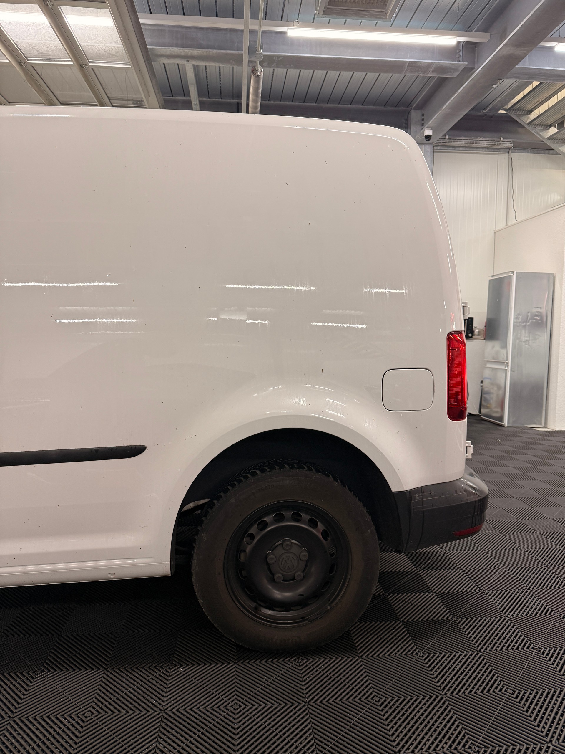 VW Caddy 1.2 TSI Entry BlueMotion Technology-image-5
