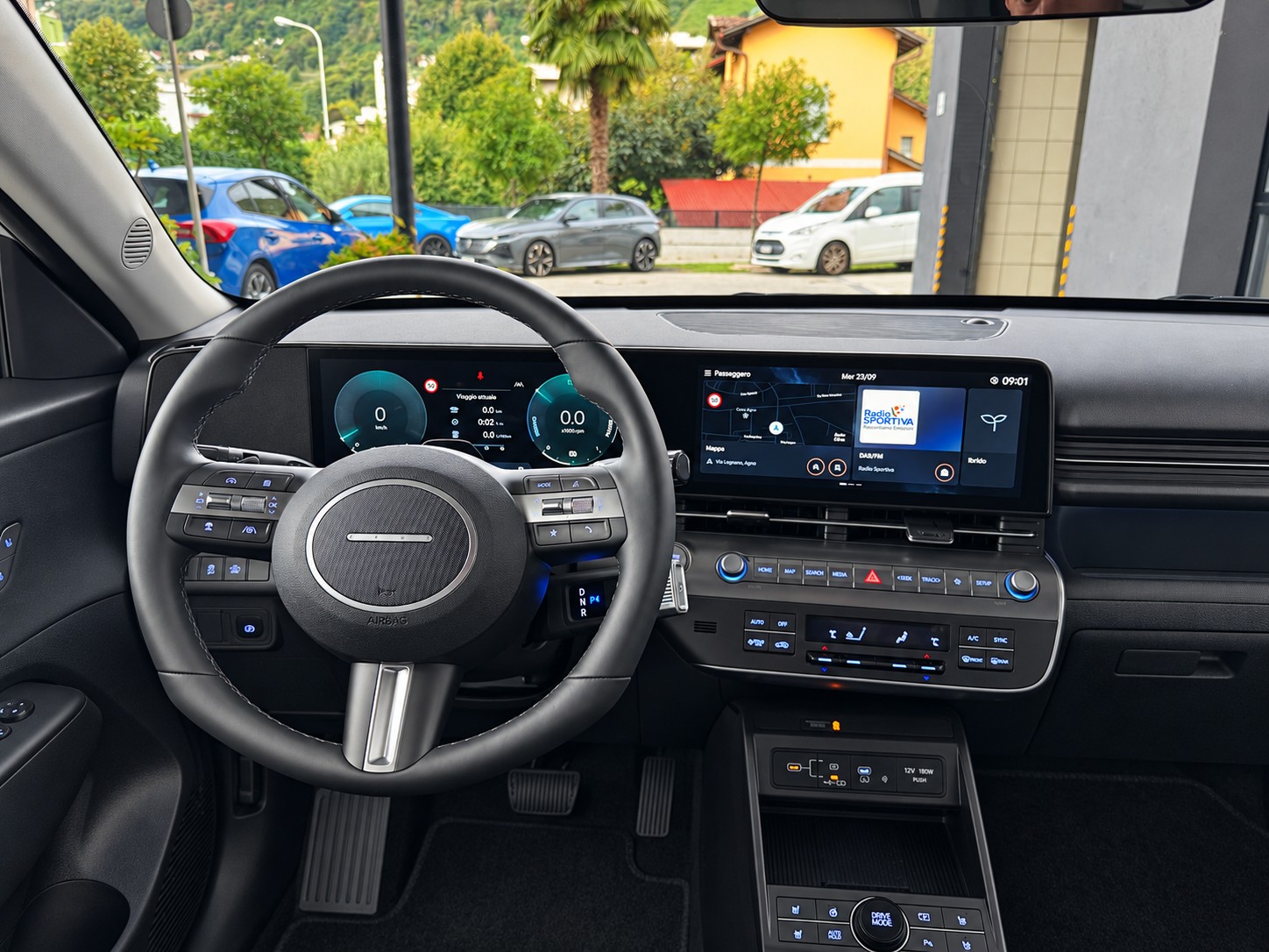 HYUNDAI Kona 1.6 GDi HEV Vertex DCT-image-4