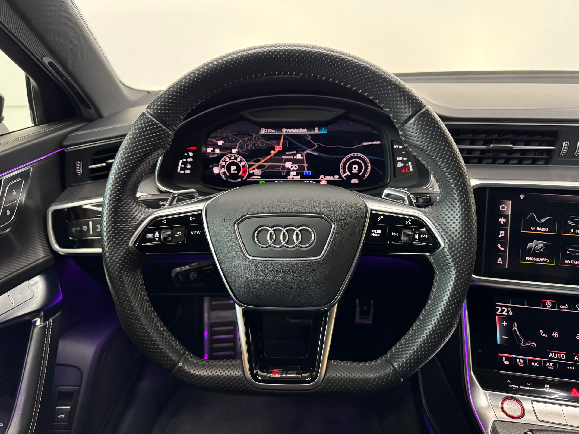 AUDI RS6 Avant 4.0 TFSI V8 quattro-image-15