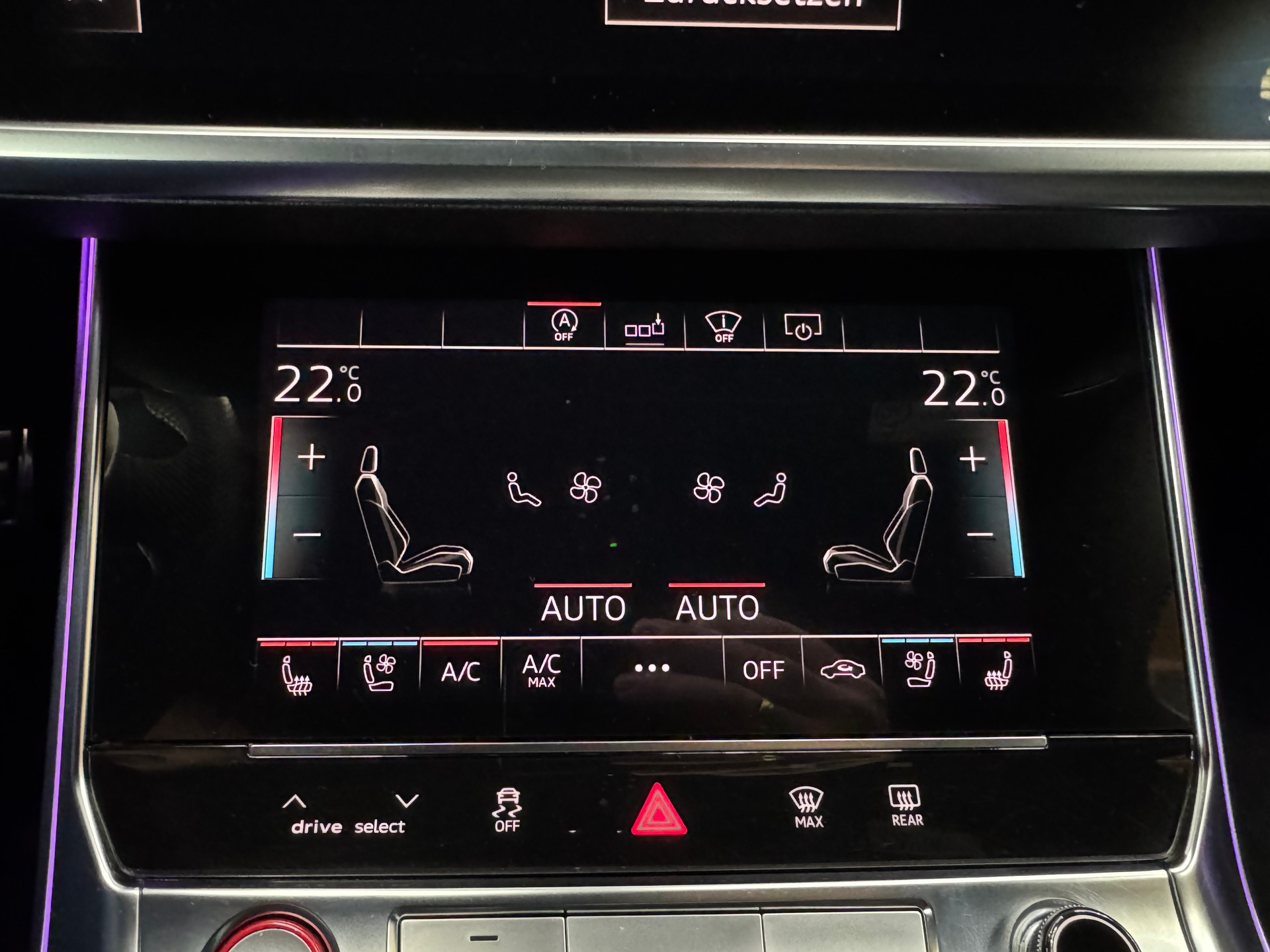 AUDI RS6 Avant 4.0 TFSI V8 quattro-image-26