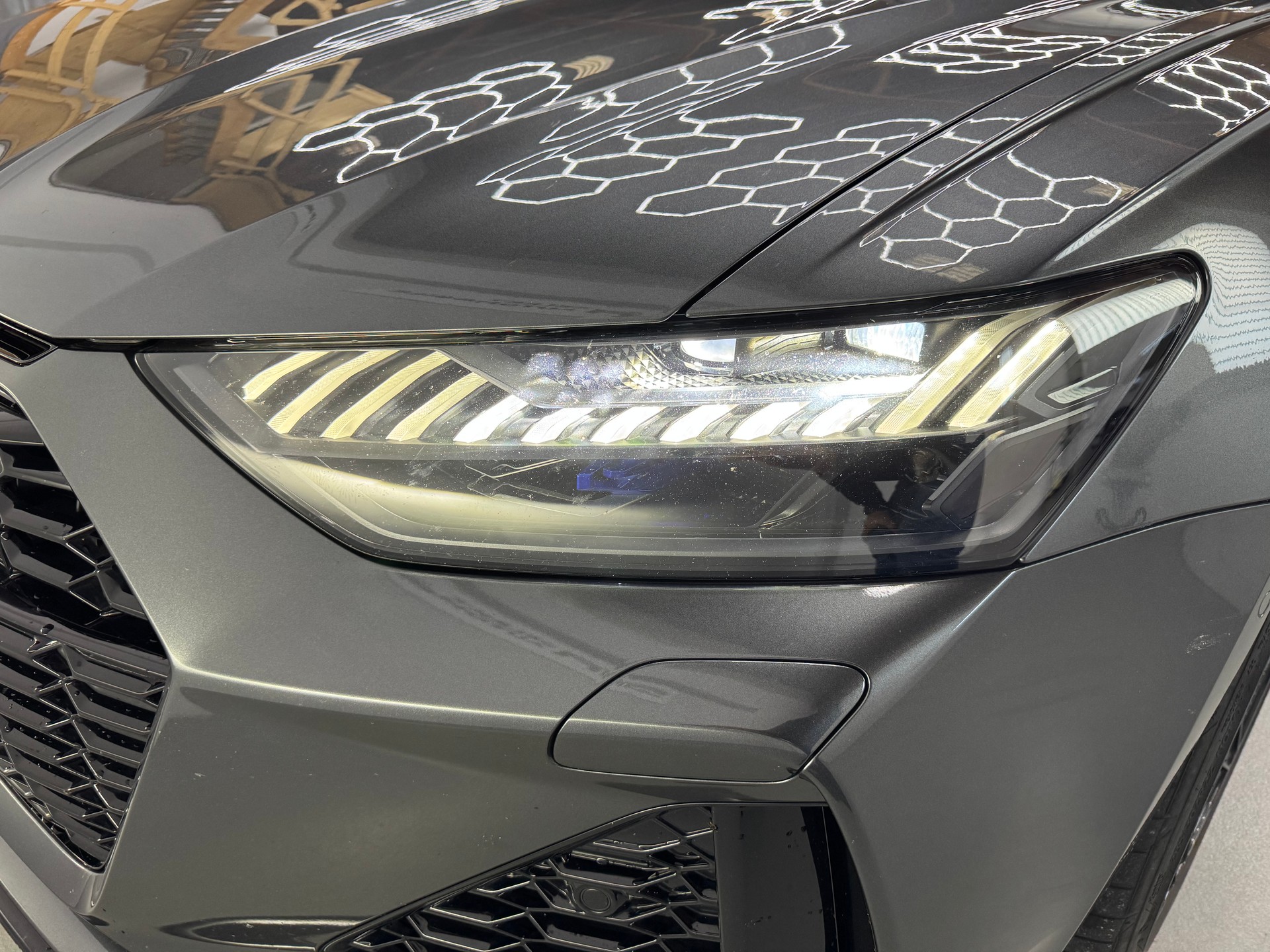 AUDI RS6 Avant 4.0 TFSI V8 quattro-image-7