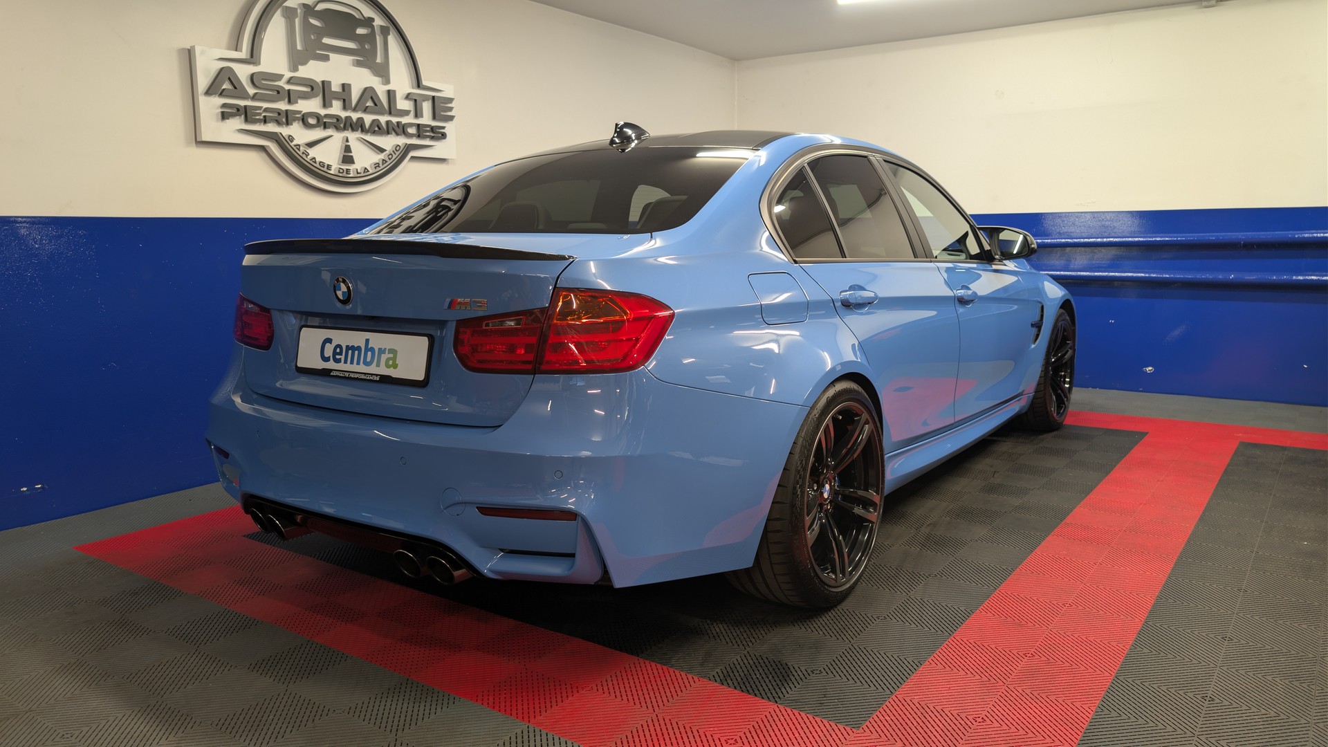 BMW M3-image-6