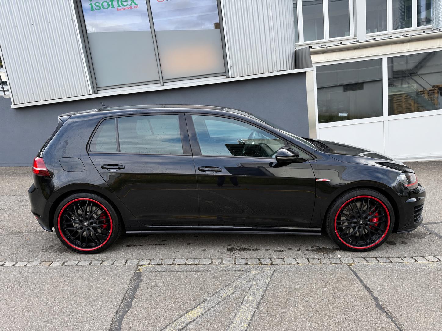 VW Golf 2.0 TSI GTI Performance DSG-image-5