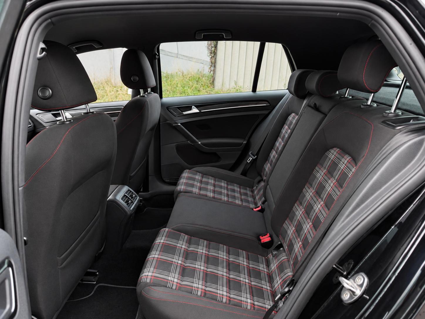 VW Golf 2.0 TSI GTI Performance DSG-image-28