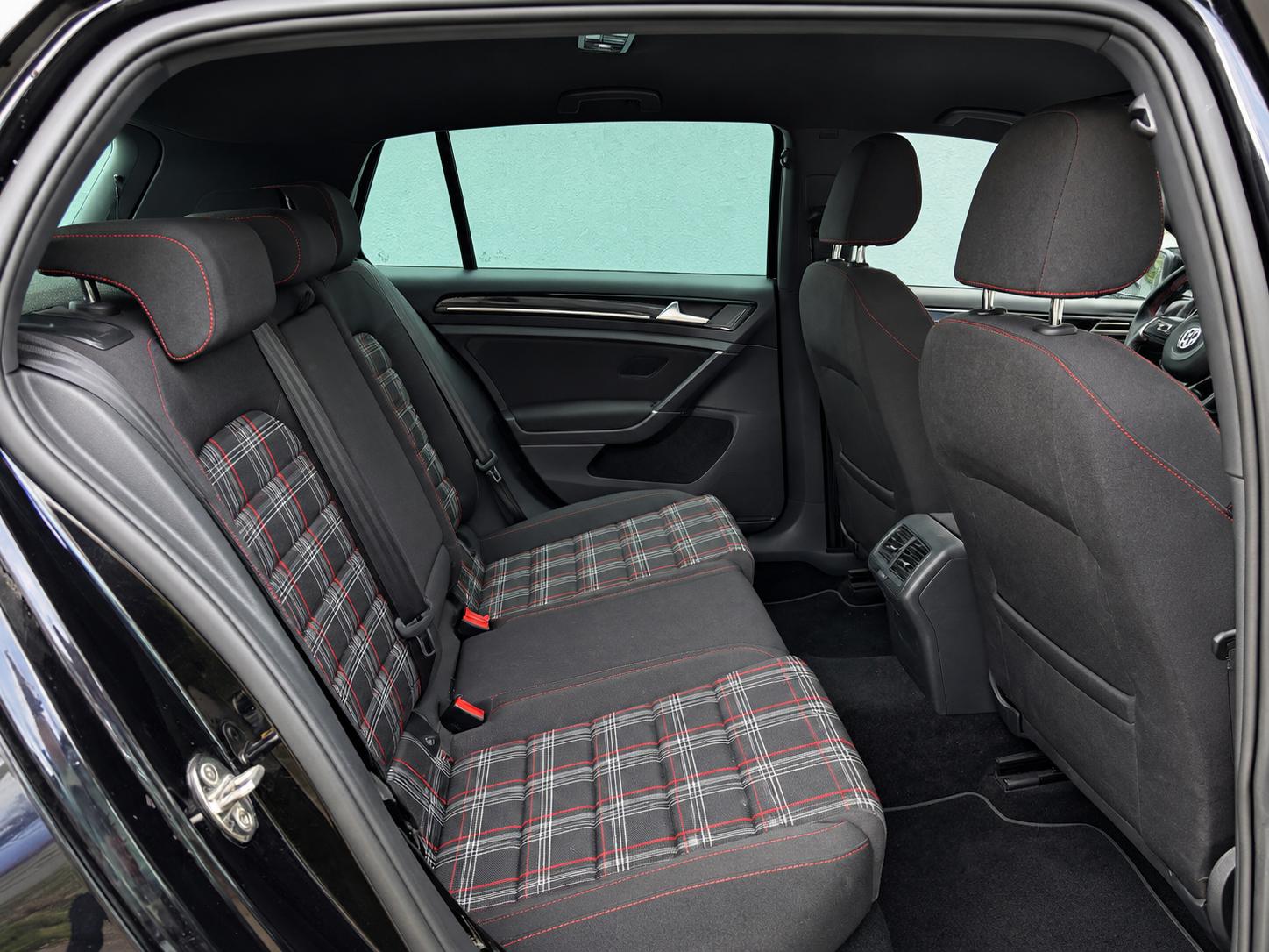 VW Golf 2.0 TSI GTI Performance DSG-image-30