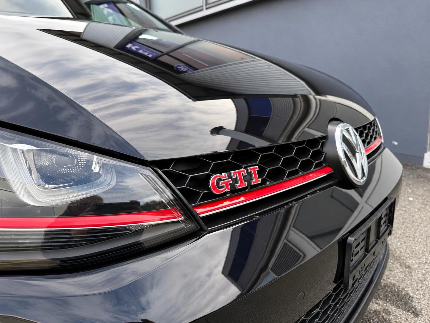 VW Golf 2.0 TSI GTI Performance DSG-image-2