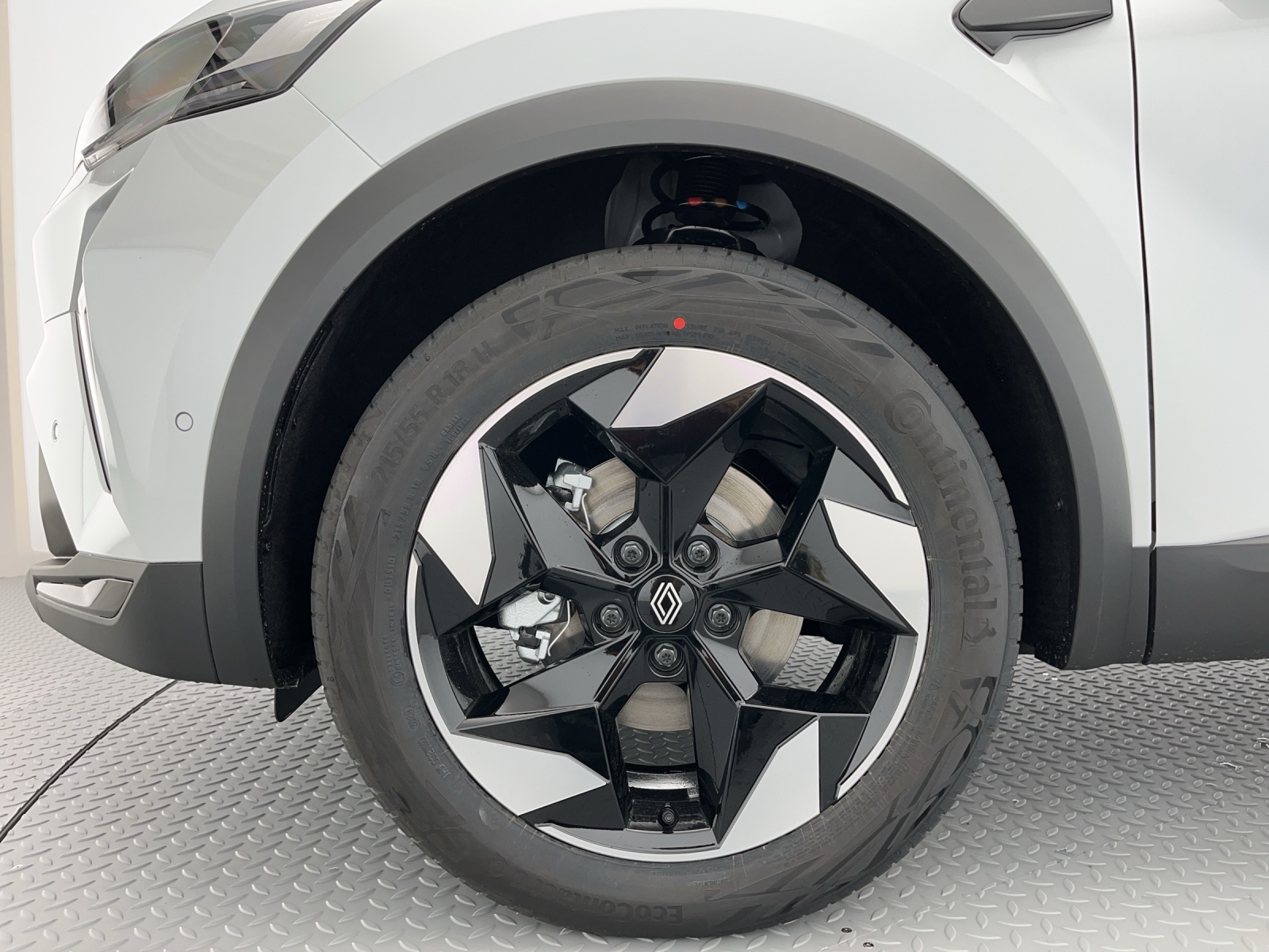 RENAULT Captur 1.8 E-Tech techno-image-5