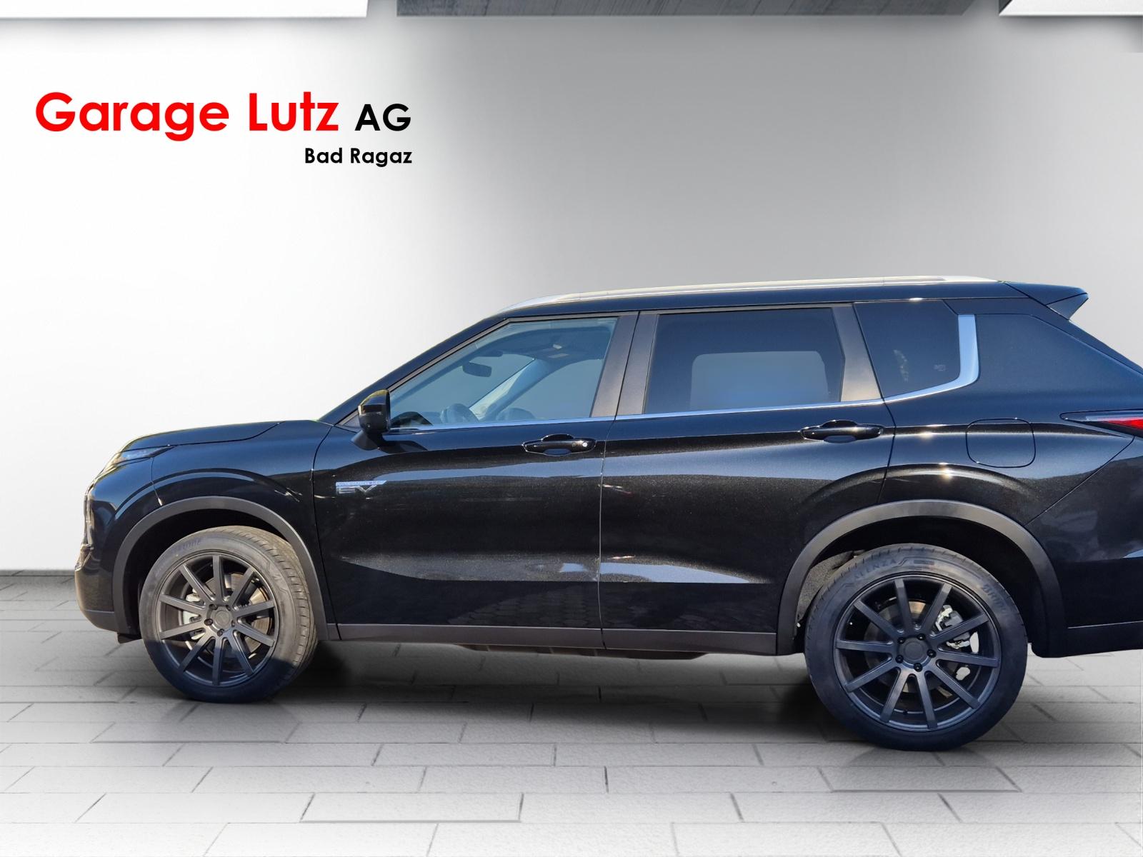 MITSUBISHI Outlander 2.4 PHEV Intense 4x4-image-2