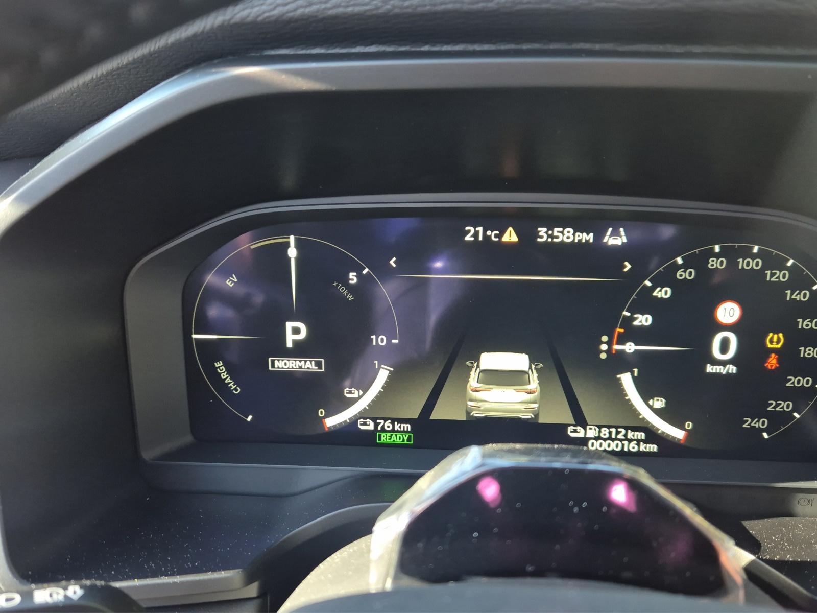 MITSUBISHI Outlander 2.4 PHEV Intense 4x4-image-7