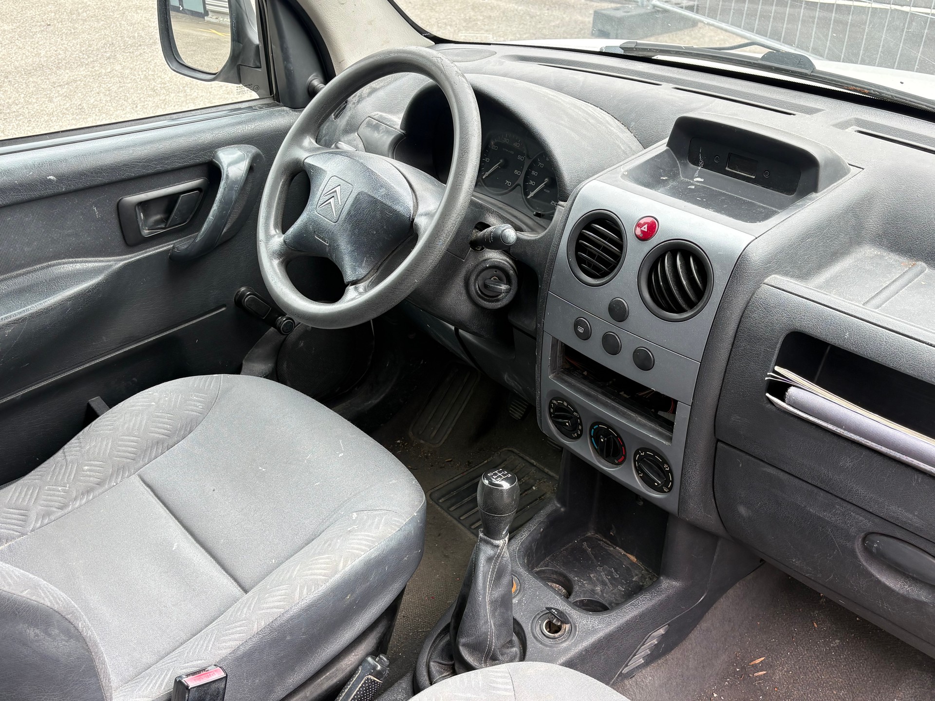 CITROEN Berlingo 2.0 HDi 800 (90PS) 700kg Nutzlast-image-9