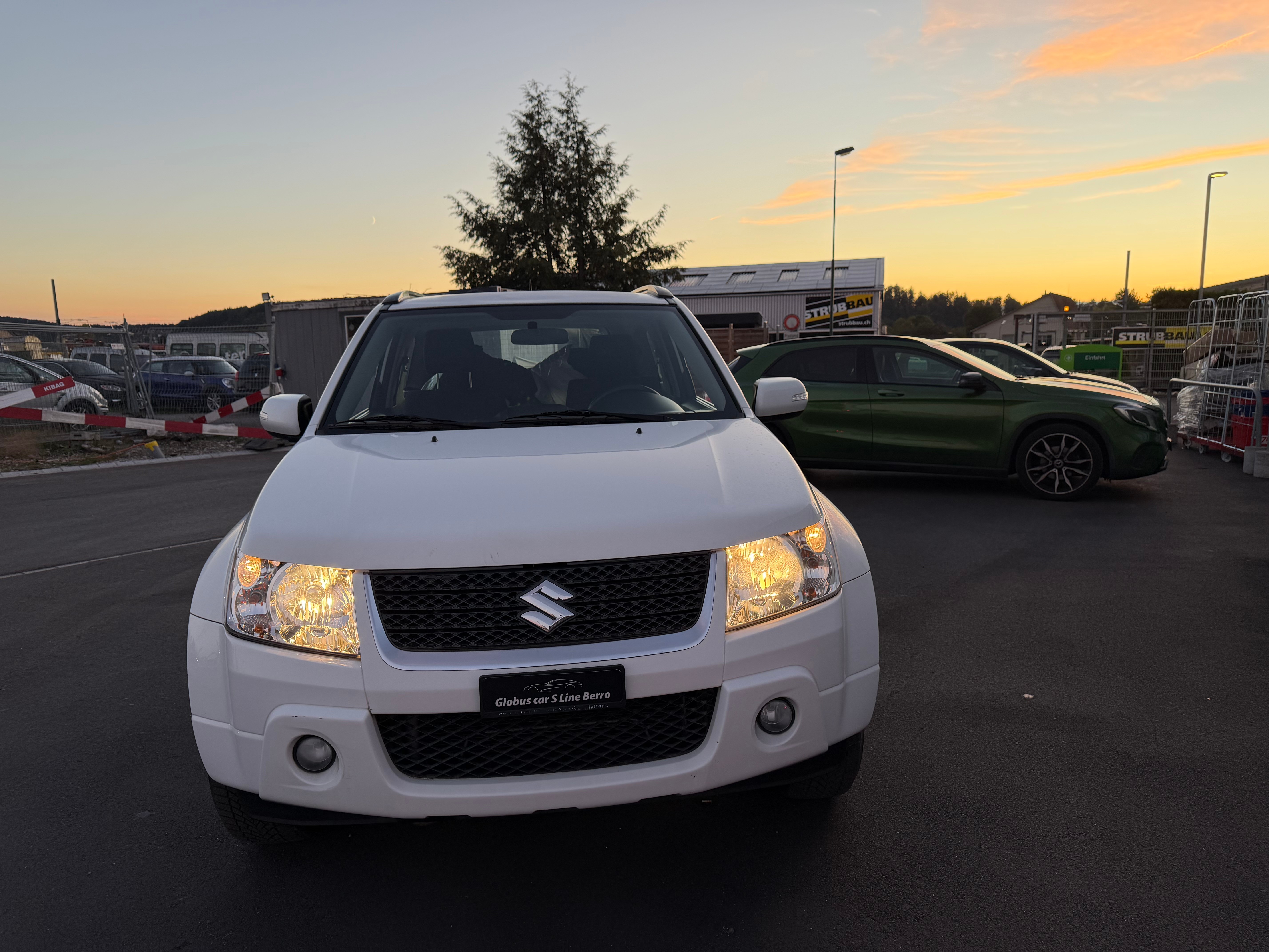 Car photo