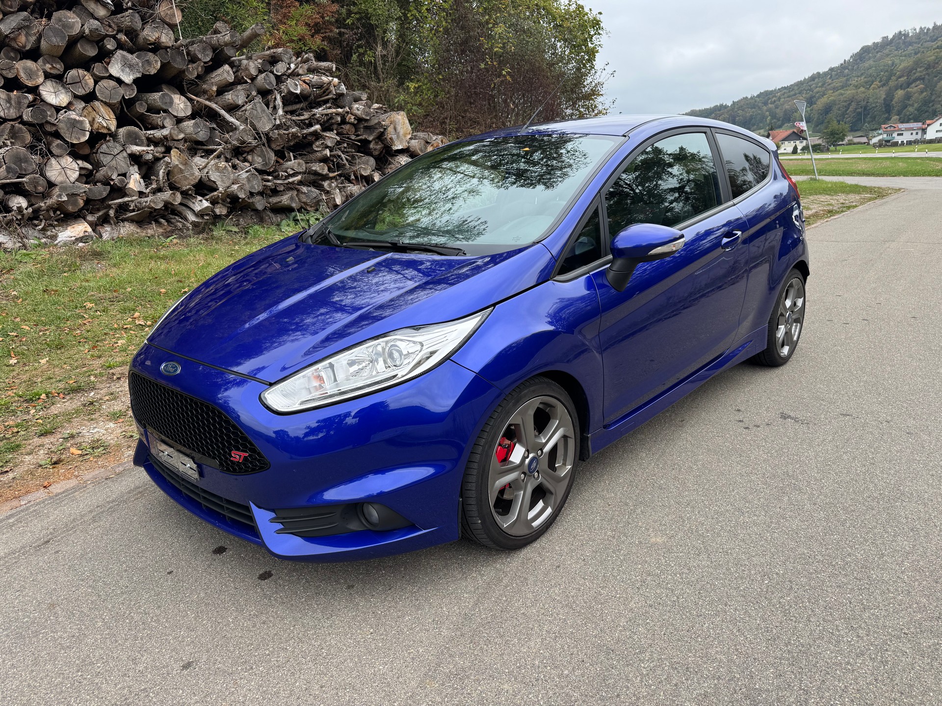 FORD 1.6 EcoB ST-1