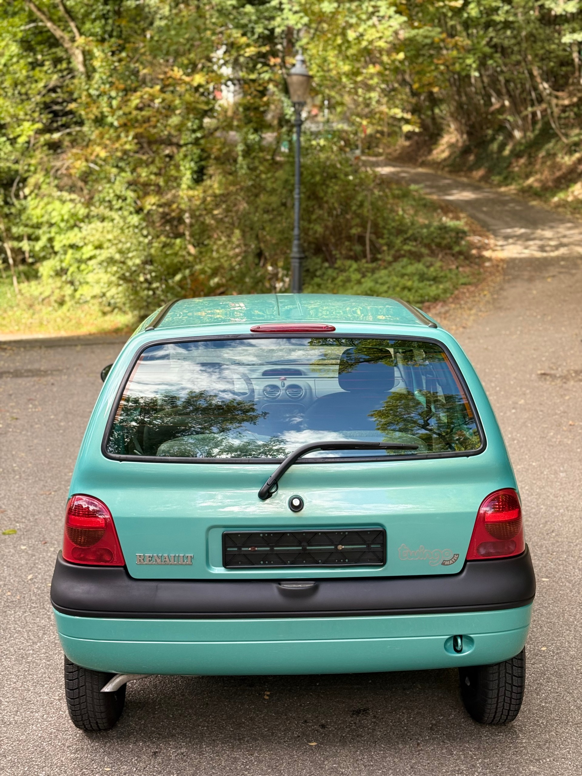 RENAULT Twingo 1.2 Matic Swiss Advantage-image-2