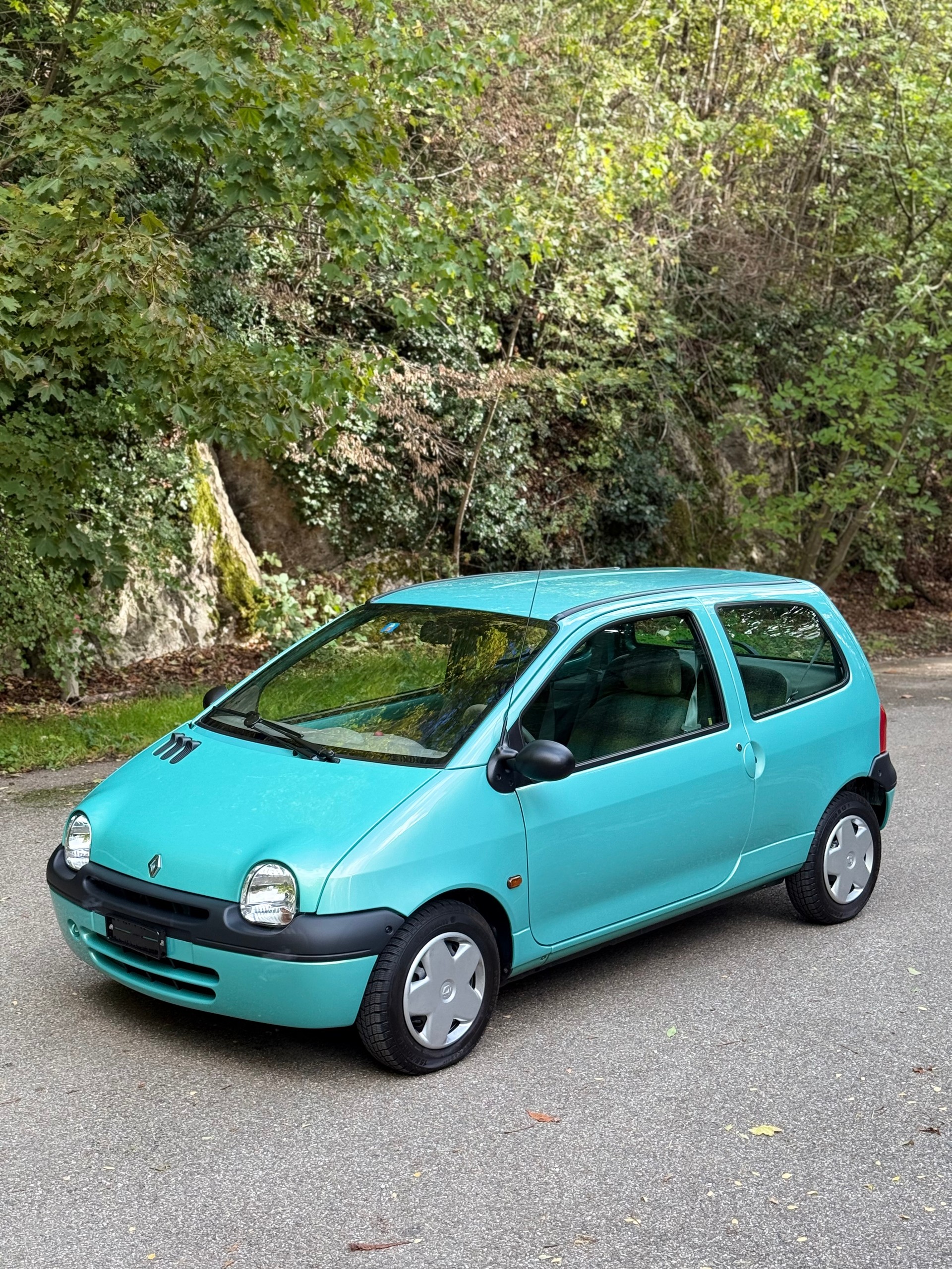 RENAULT Twingo 1.2 Matic Swiss Advantage-image-0