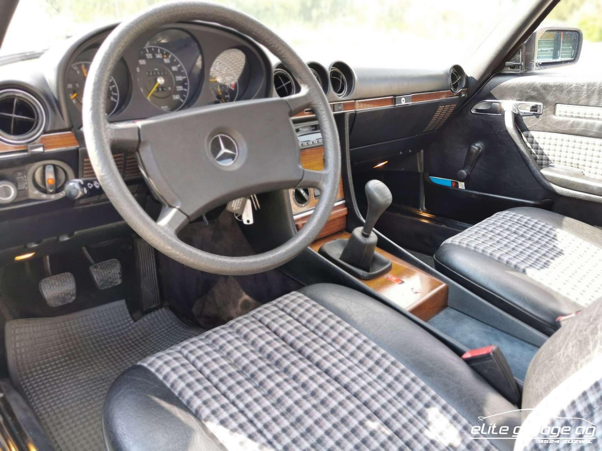 MERCEDES-BENZ SL 280 Manuell-image-11