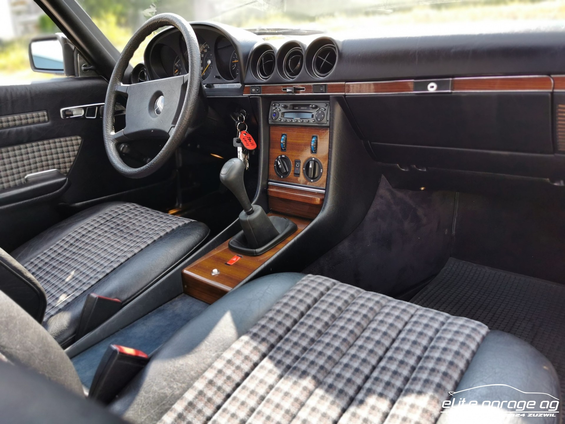 MERCEDES-BENZ SL 280 Manuell-image-13