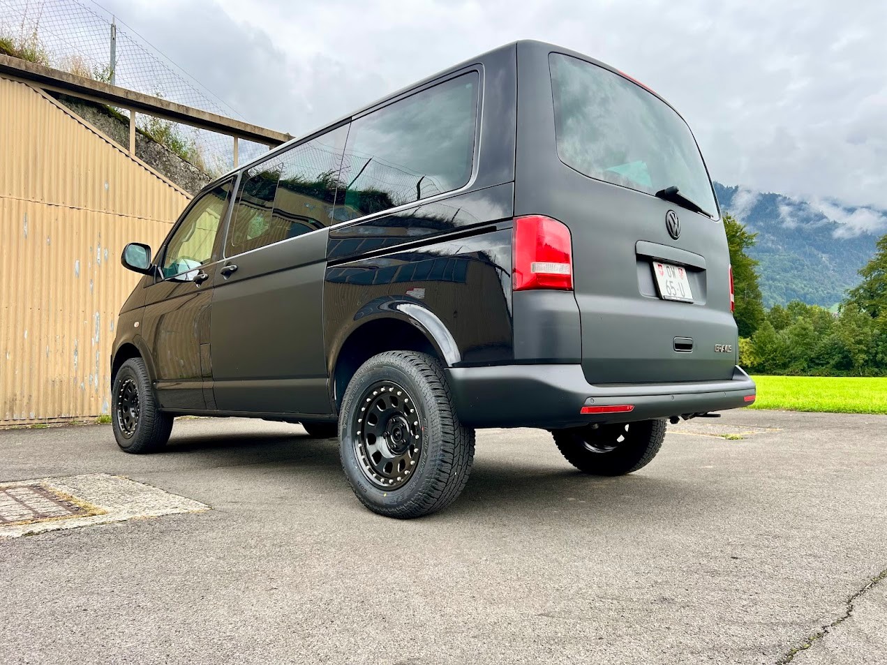 VW T5 Multivan 2.0 Bi-TDI CR Gravus 4Motion DSG-image-8