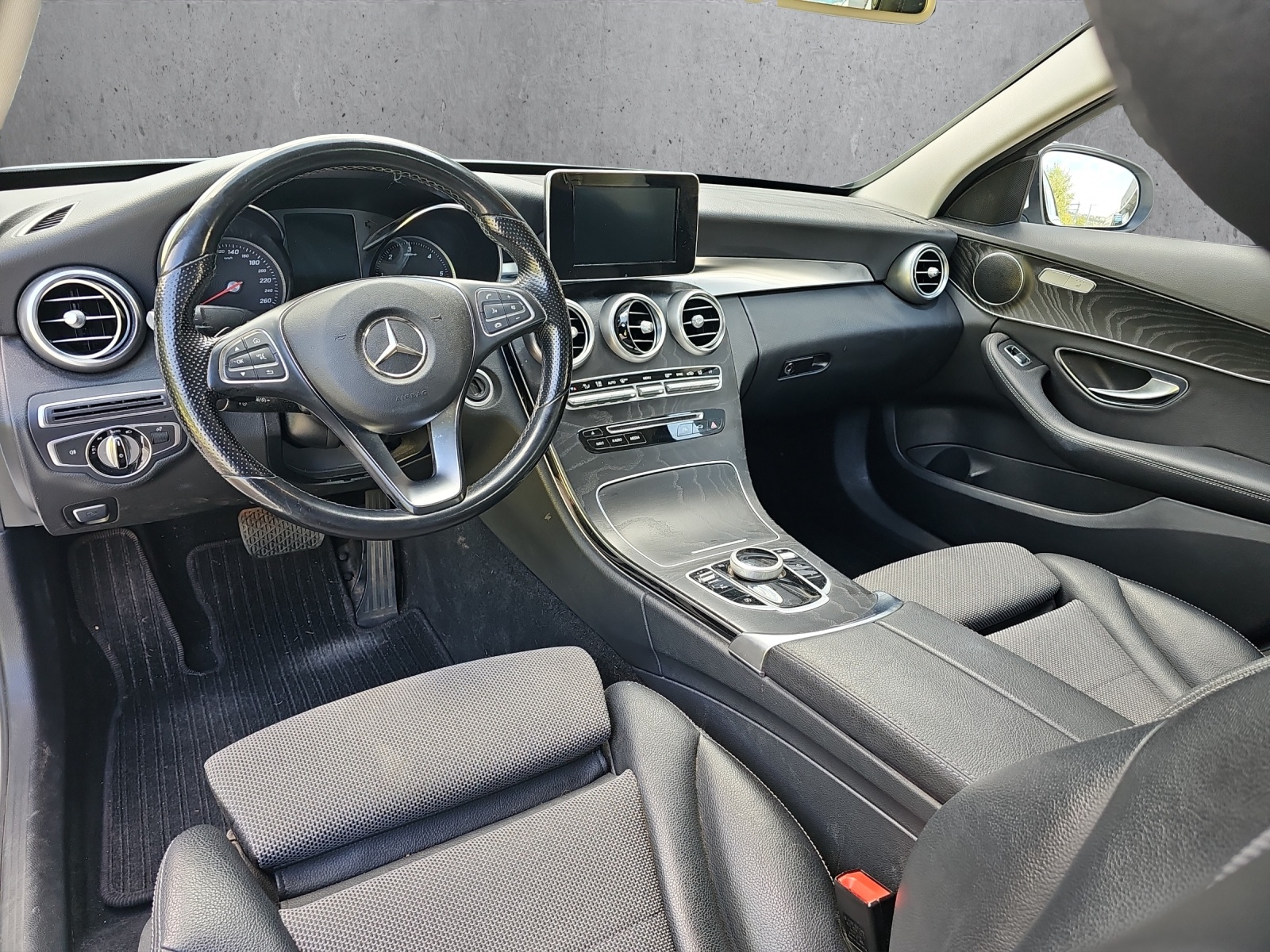 MERCEDES-BENZ C 250 BlueTEC Avantgarde 4Matic 9G-Tronic-image-8
