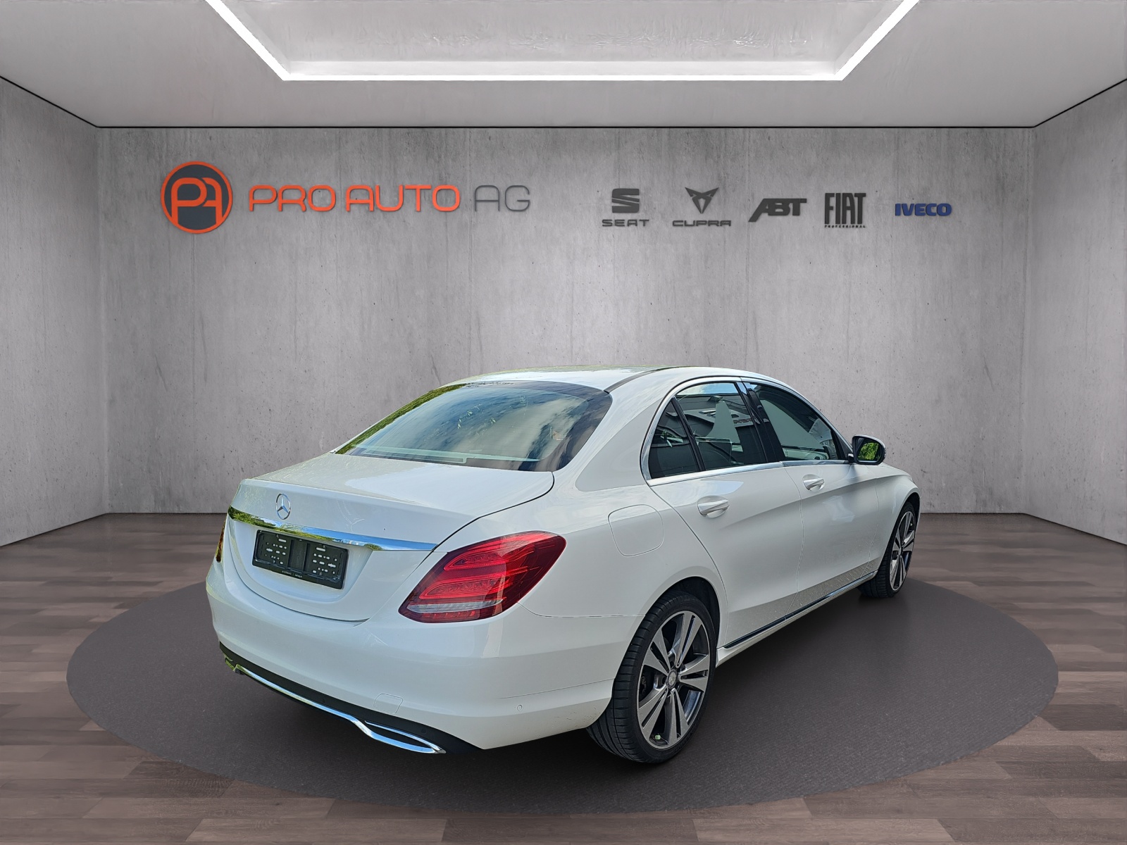 MERCEDES-BENZ C 250 BlueTEC Avantgarde 4Matic 9G-Tronic-image-4