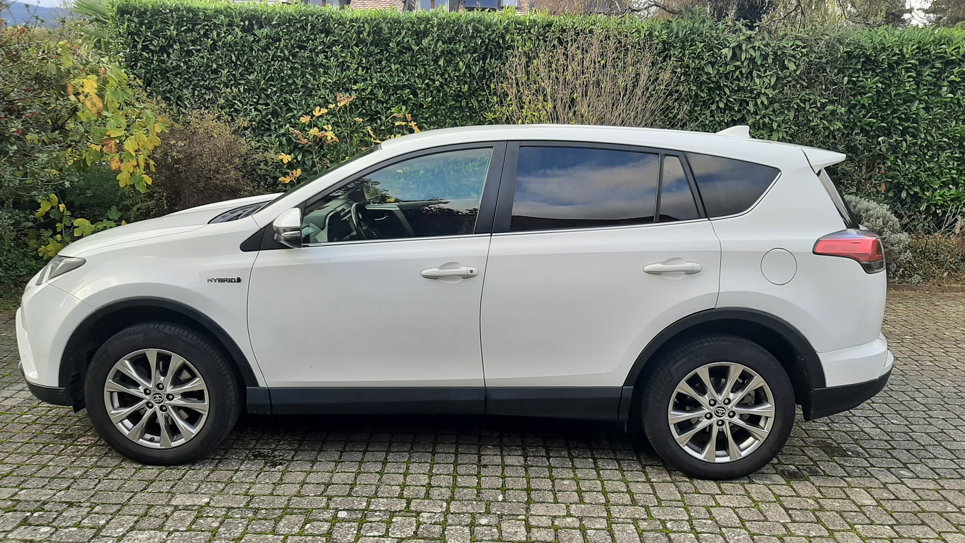 TOYOTA RAV-4 2.5 HSD Edition-image-0