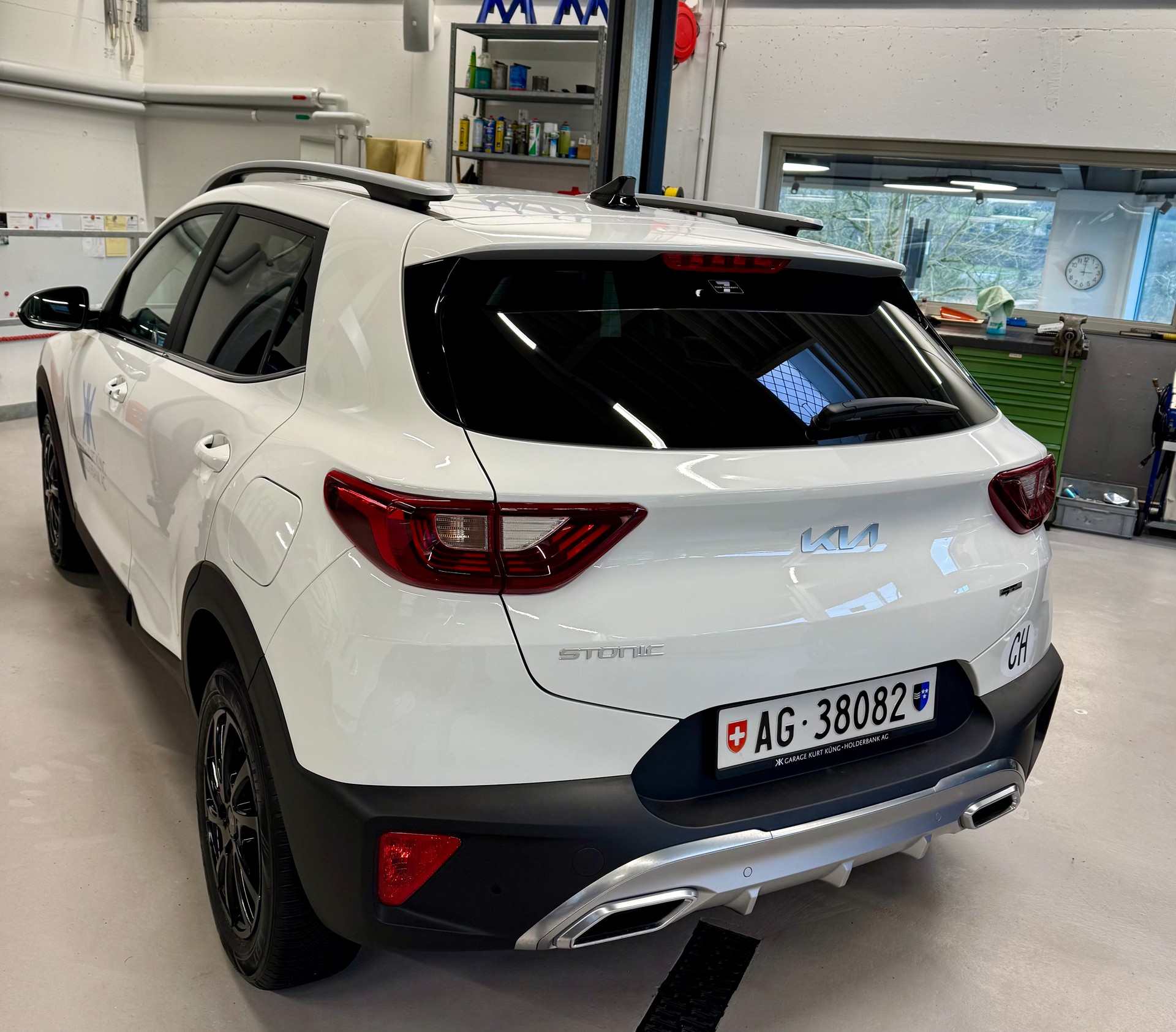 KIA Stonic 1.0 T-GDI MHEV GT-Line DCT-image-1