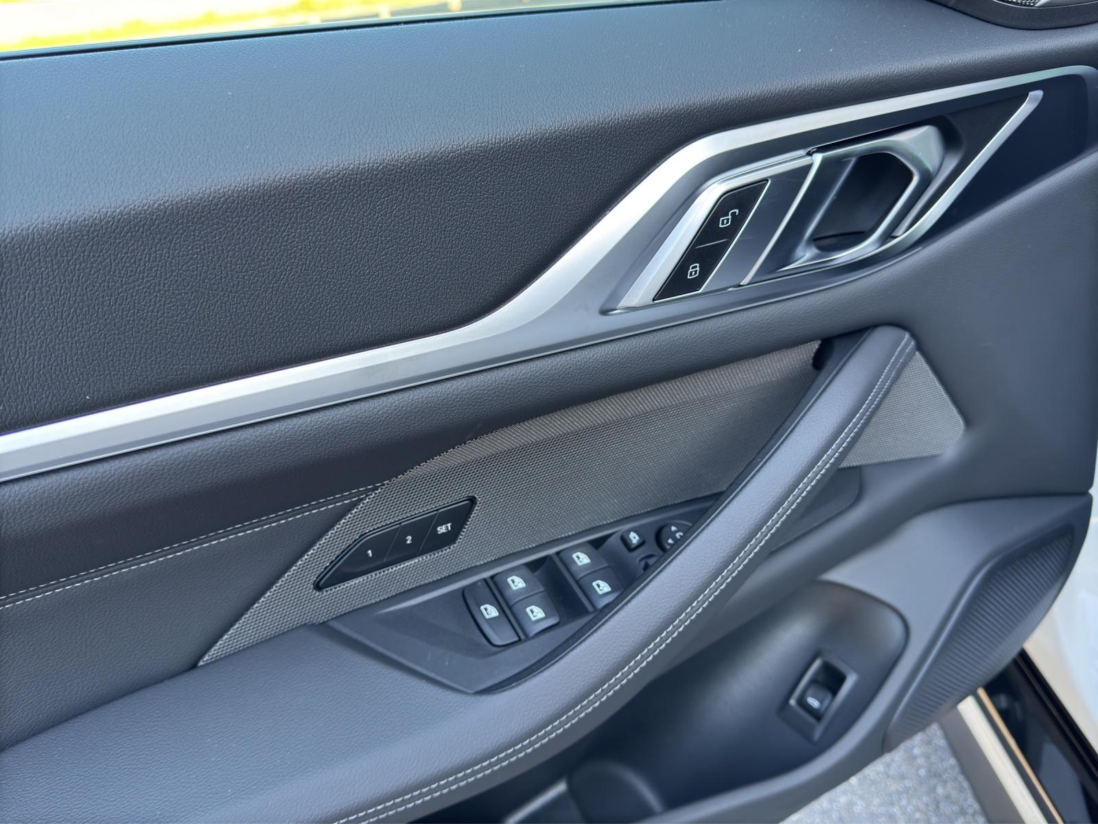 BMW i4 M50 M Sport Pro-image-16
