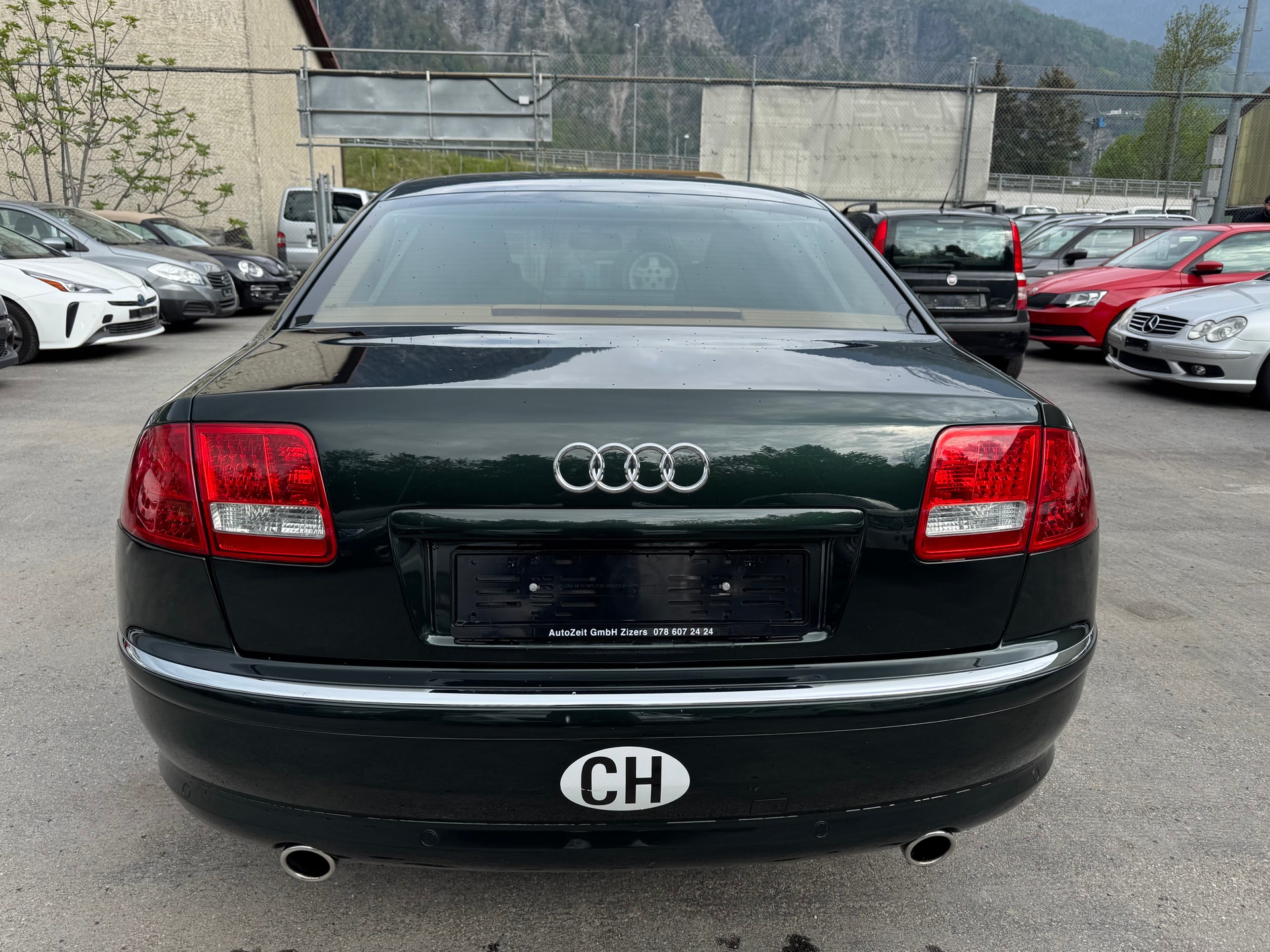 AUDI A8 4.2 quattro tiptronic-image-4