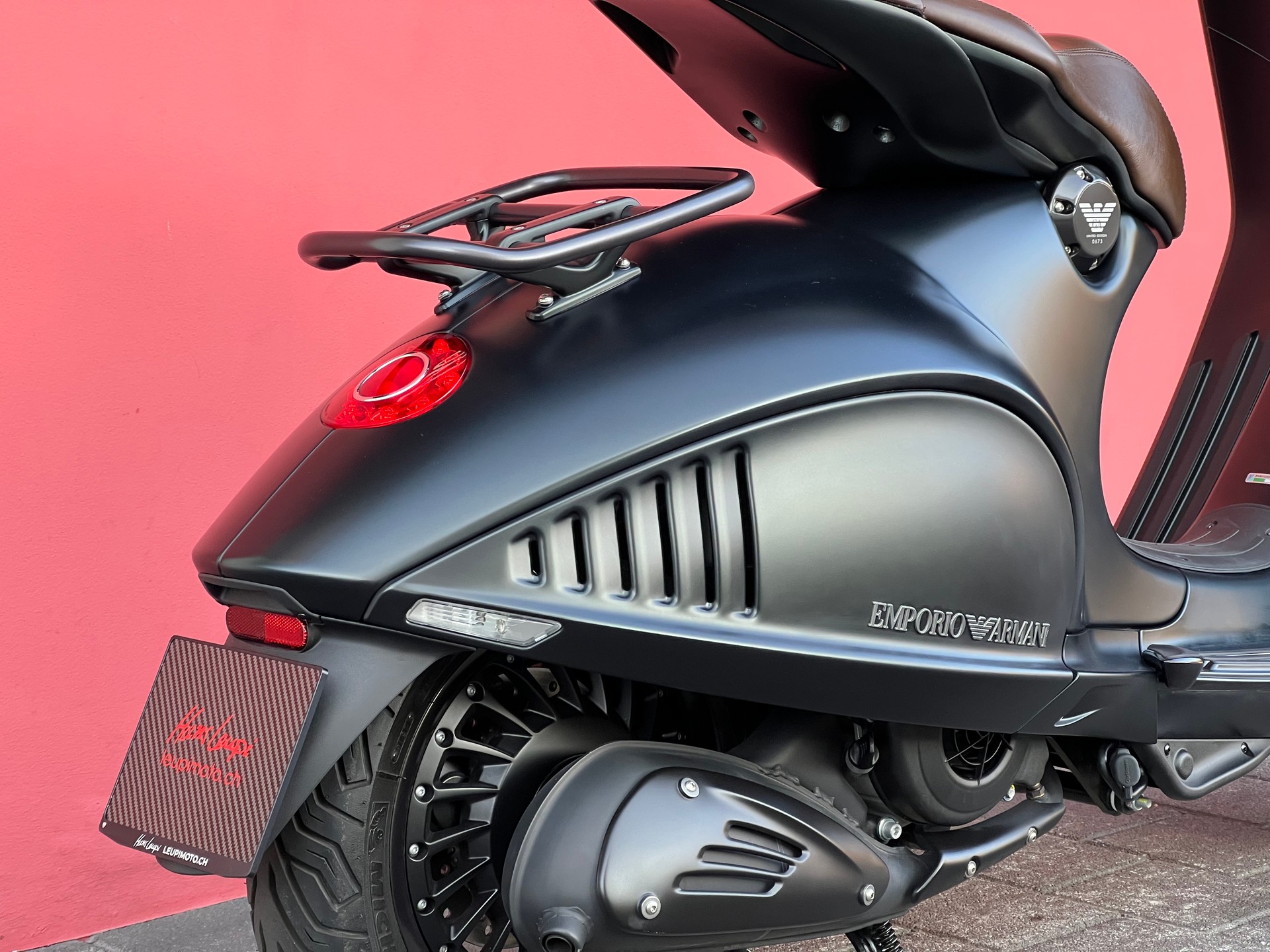 PIAGGIO Vespa 946 125 i.e. Emporio Armani ABS-image-15