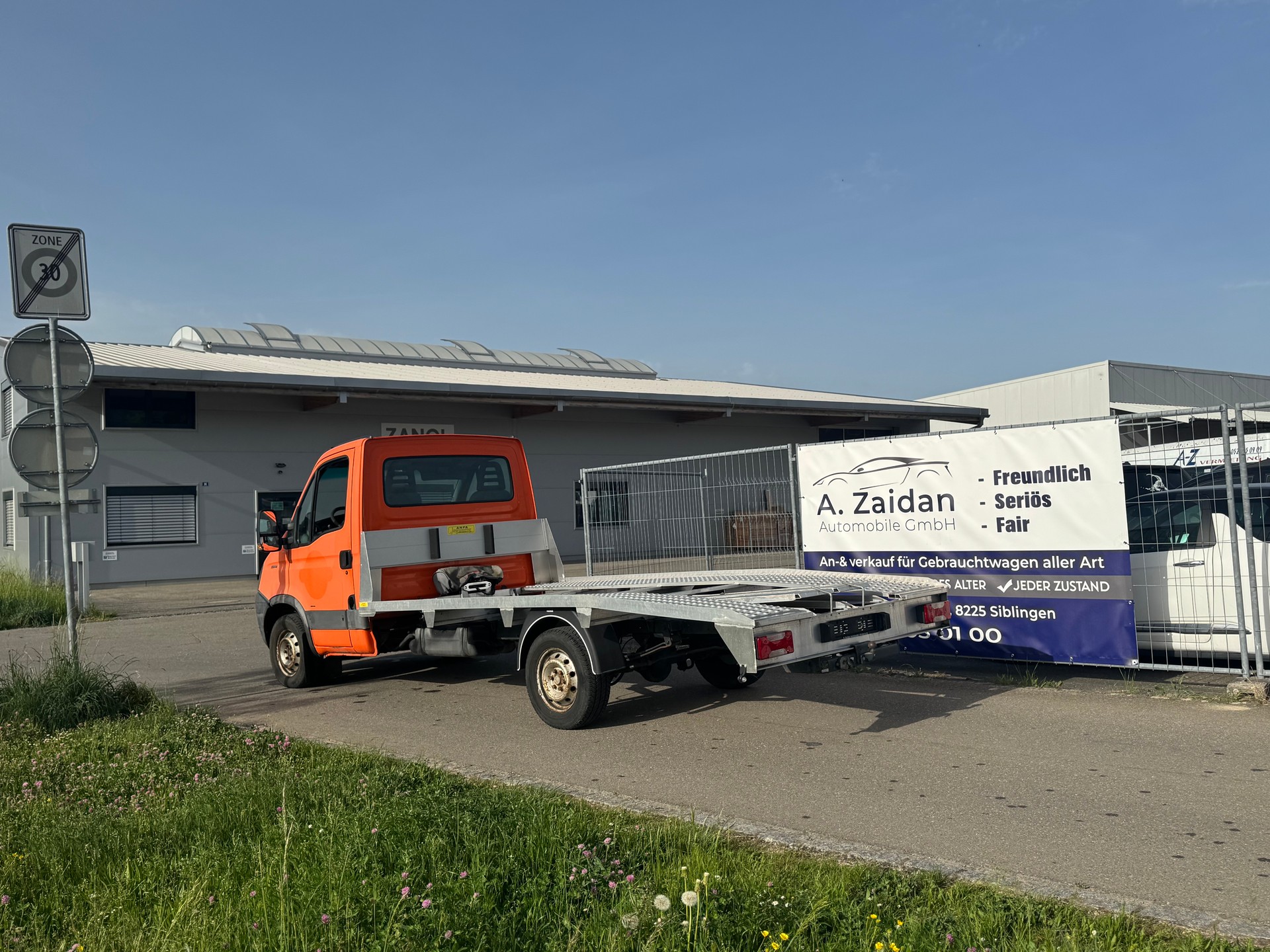 IVECO 35 12 Transporter-image-3