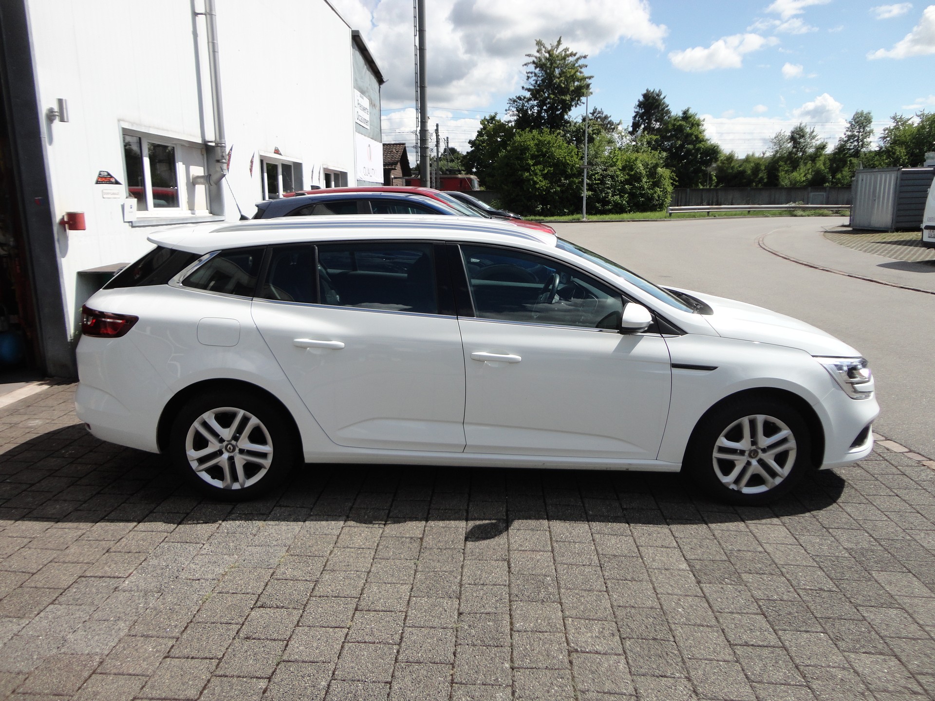 RENAULT Mégane Grandtour 1.5 dCi Business EDC-image-5